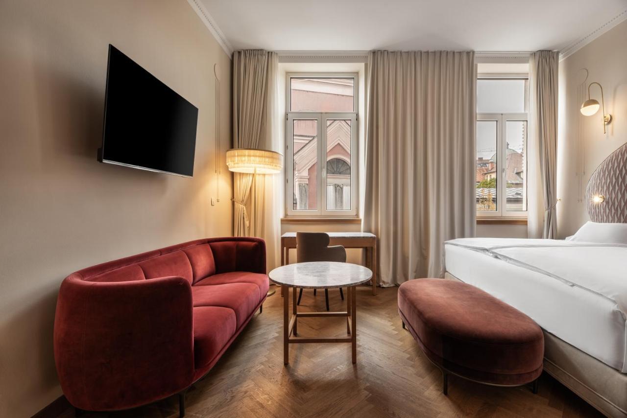 Grand Deluxe Double Room