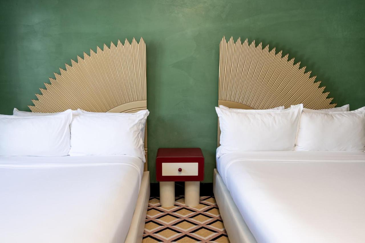 Quarto Duplo