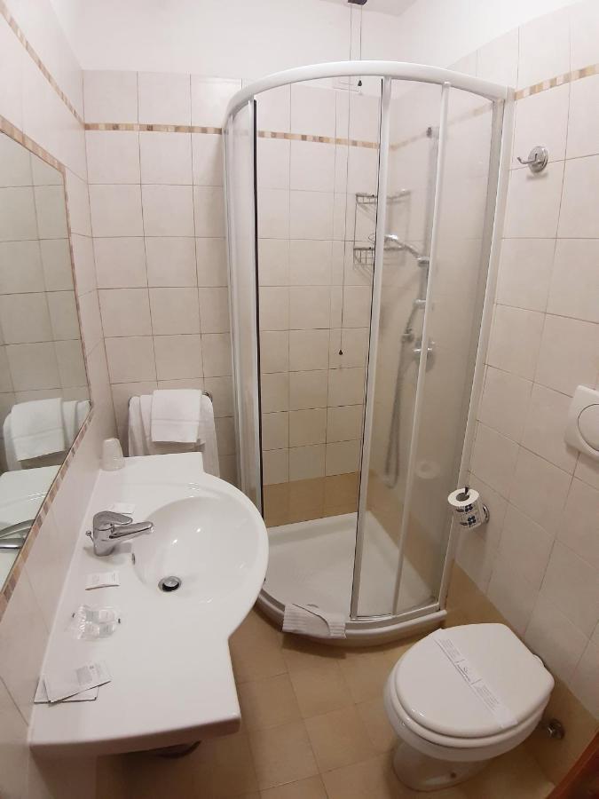 Economy Double or Twin Room