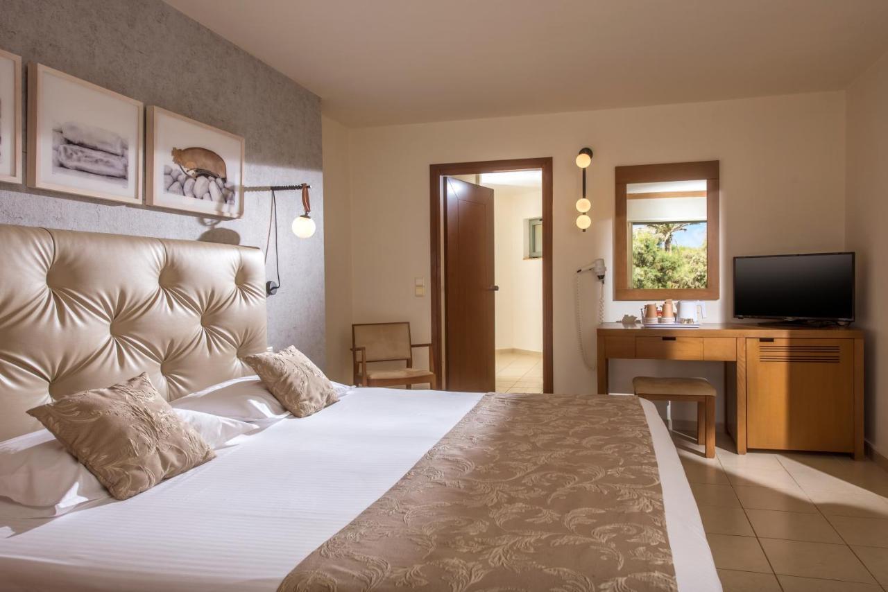 Double Room Garden View or Pool View