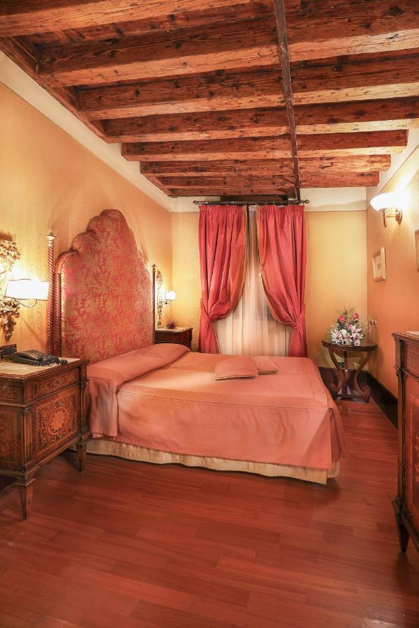 Classic Double or Twin Room