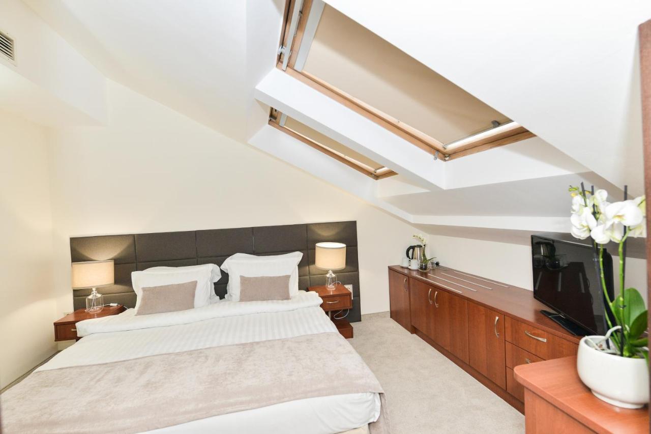Double Room with Double Bed - Non-Smoking