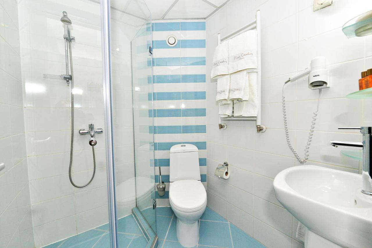 Double Room Double Bed Non-Smoking