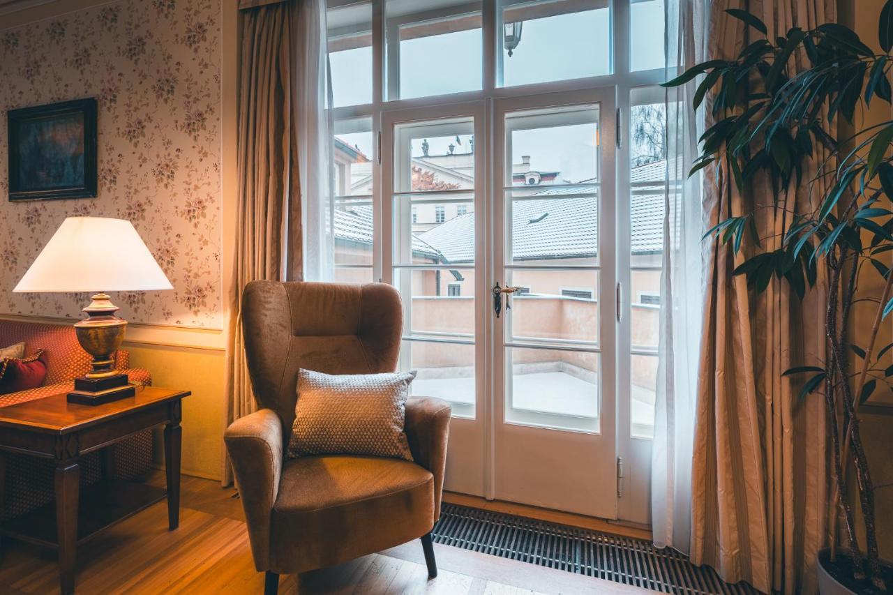 Premium Suite