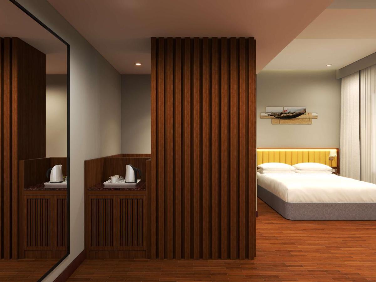 Premium Queen Room on Food & Beverages Laundry Welcome Drink on Arrival