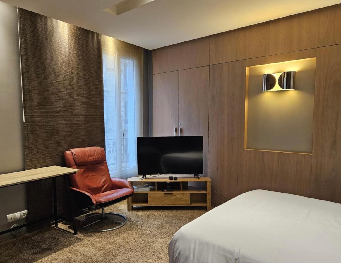 Family King Room Sofa Bed Separate Building