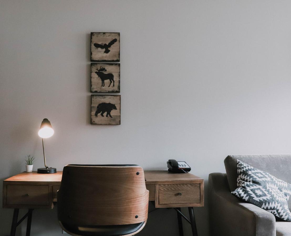One-Bedroom Suite