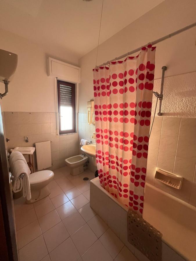 Quarto Twin com Casa de Banho