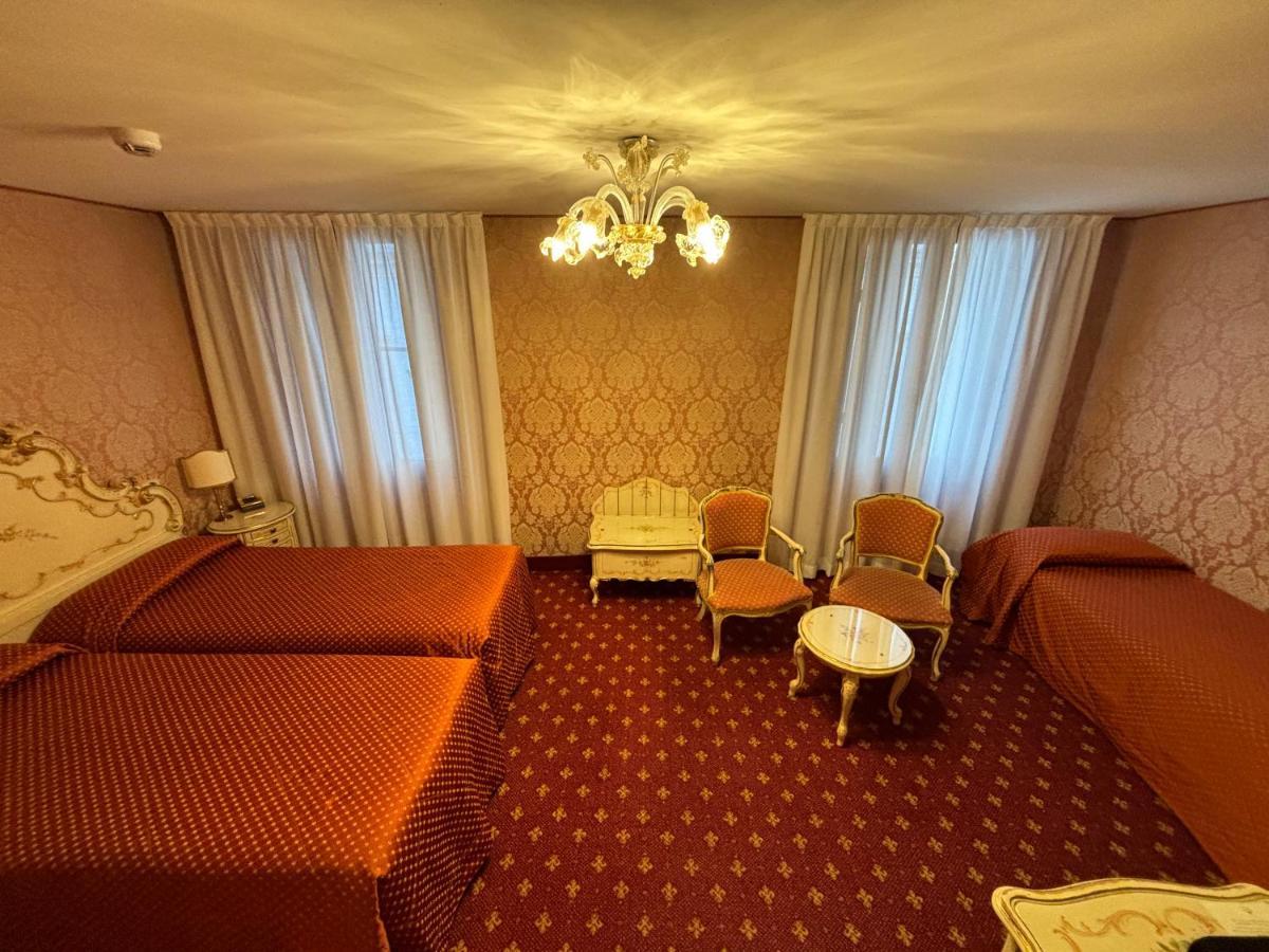 Classic Triple Room no smoking