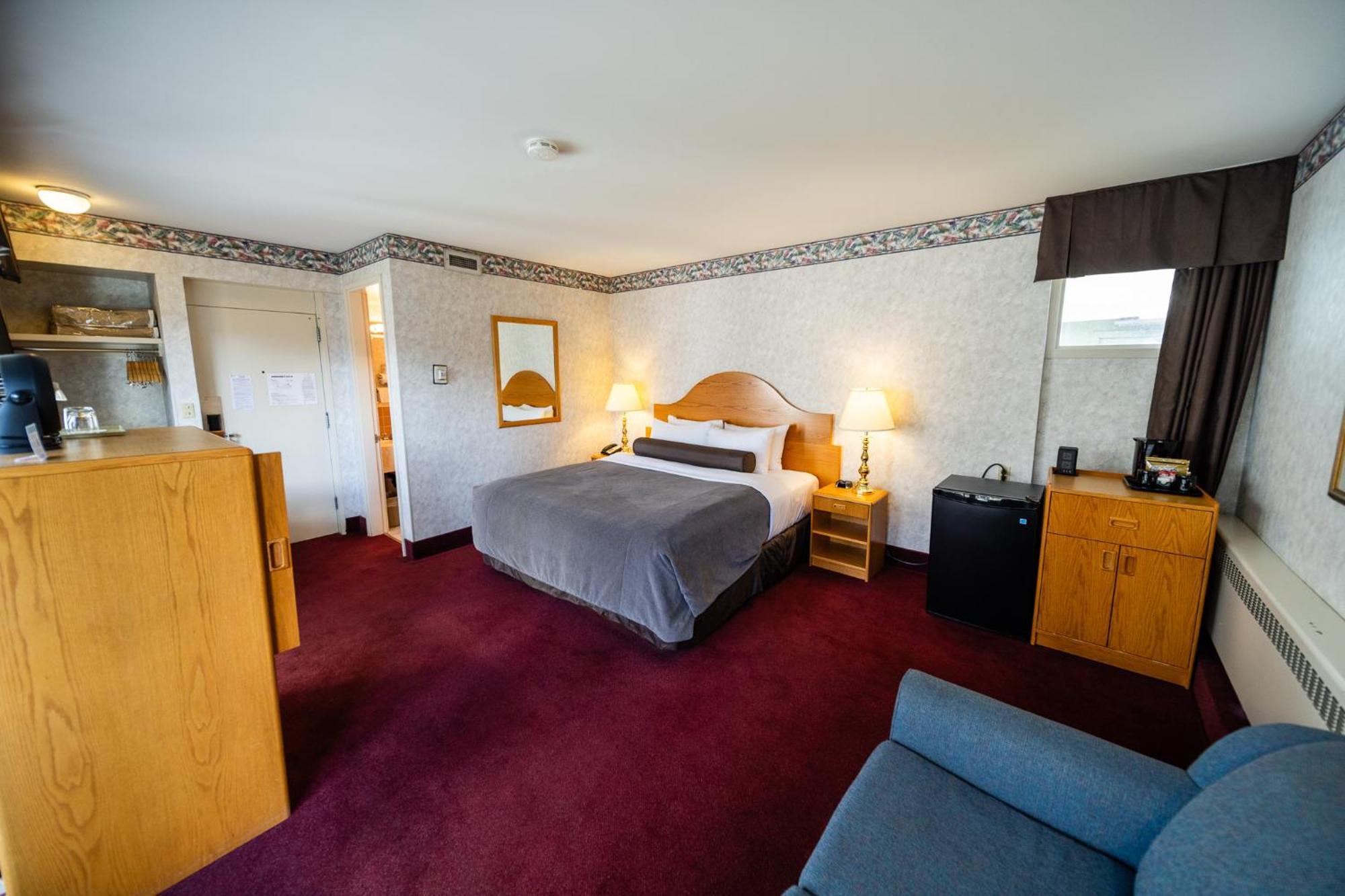Premium King Room with River View,1498825546:JPEG