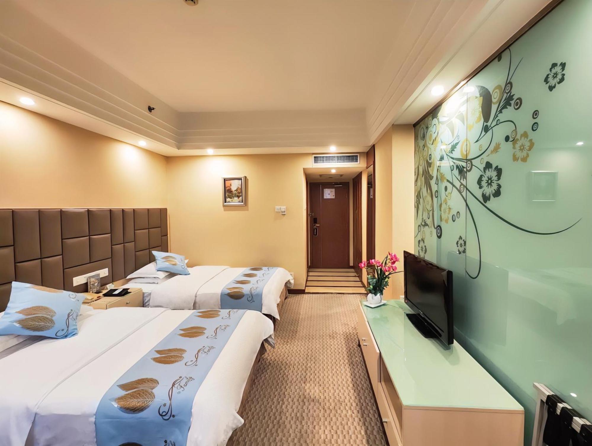 Quarto Superior com 2 Camas de Solteiro