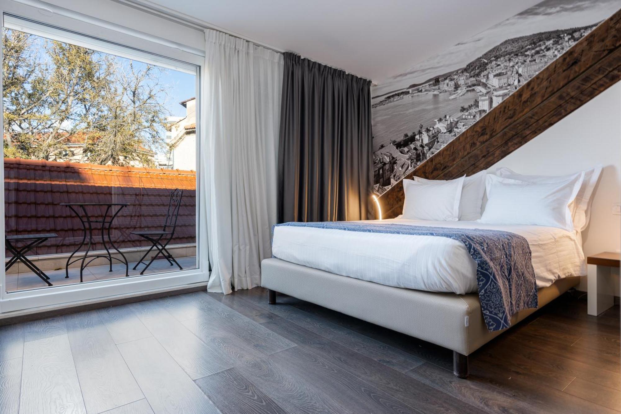 Deluxe Tweepersoonskamer met Balkon