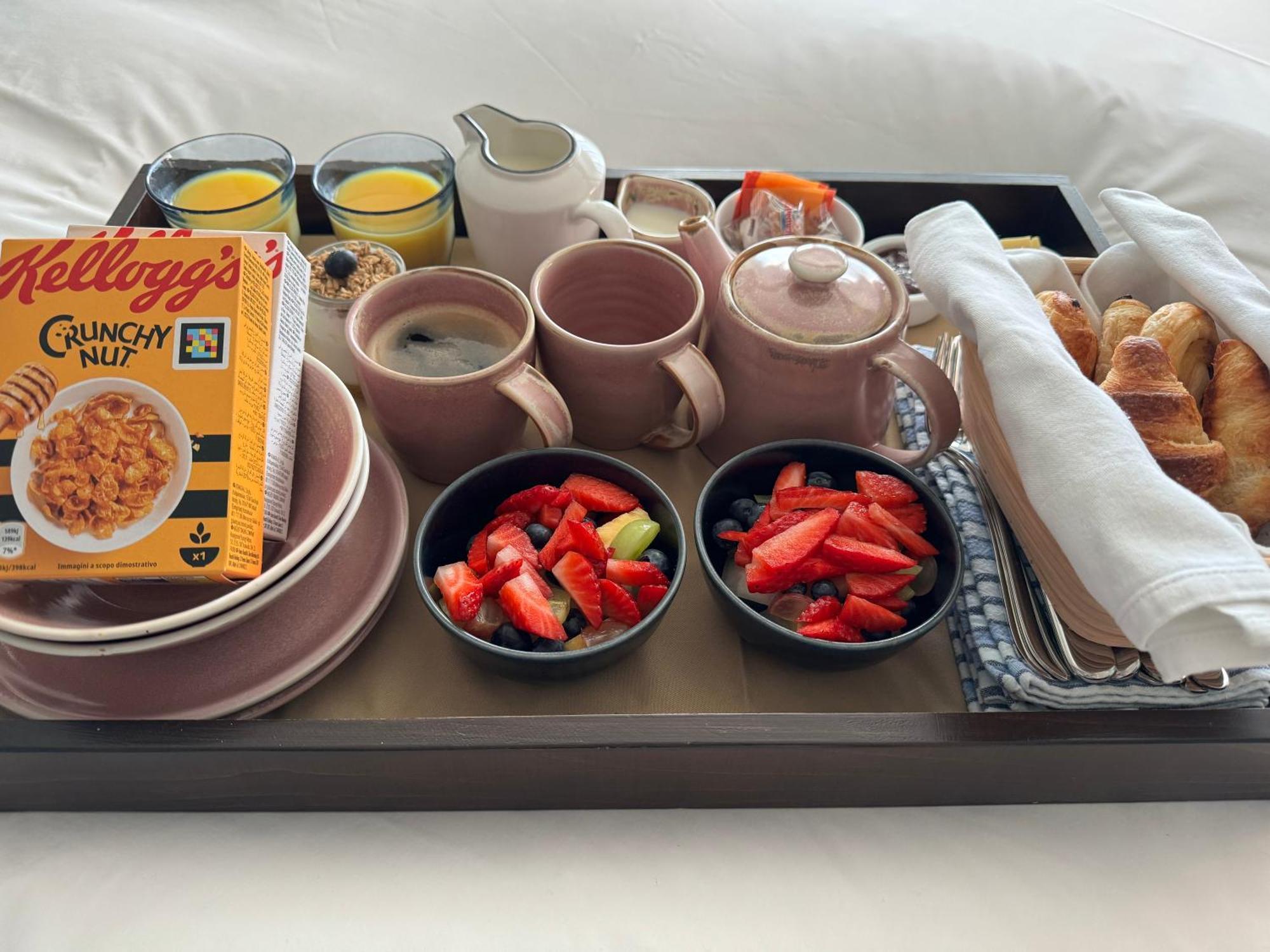 Deluxe Super King Room,1770517931:JPEG