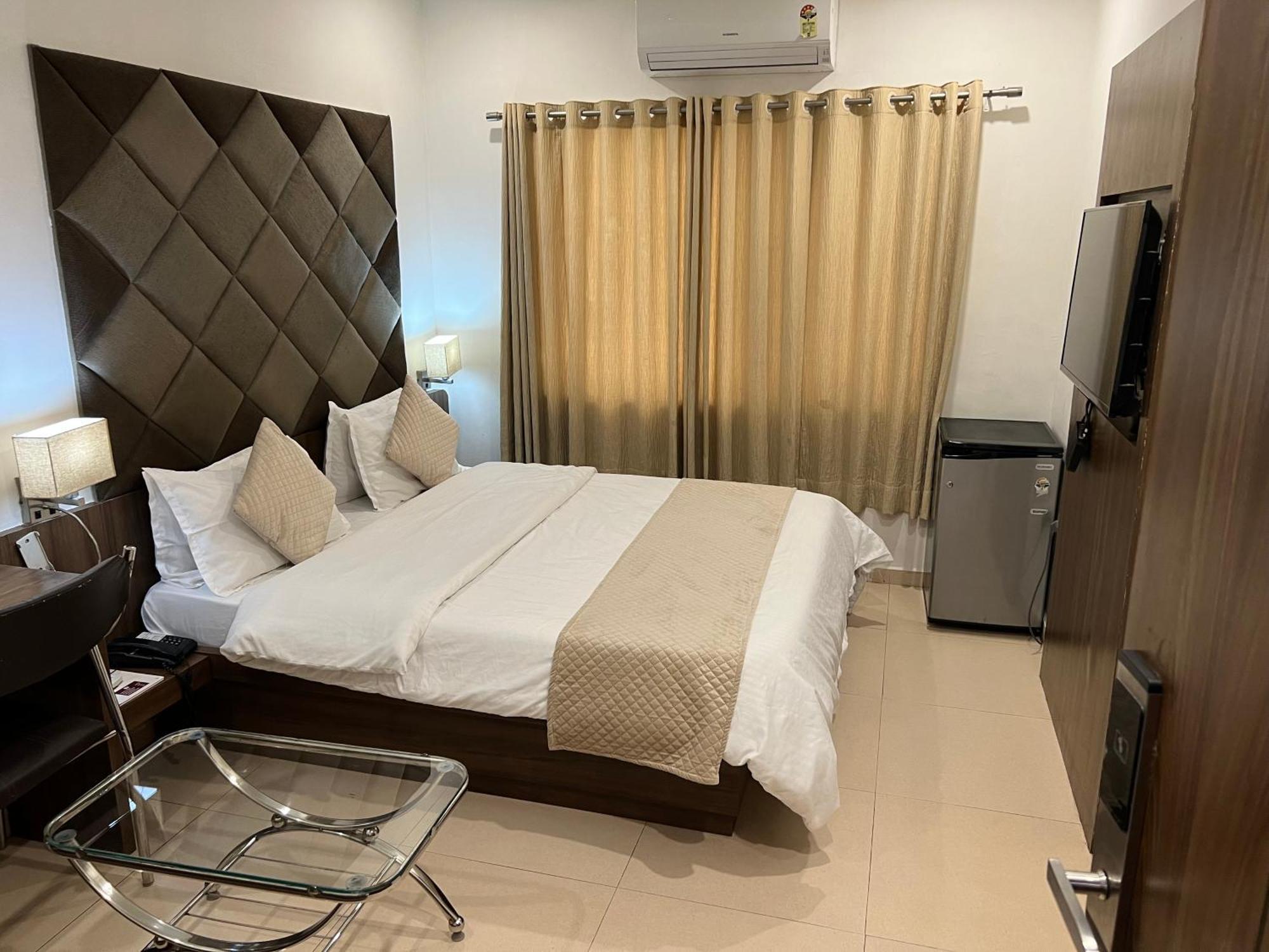 Comfort Double or Twin Room