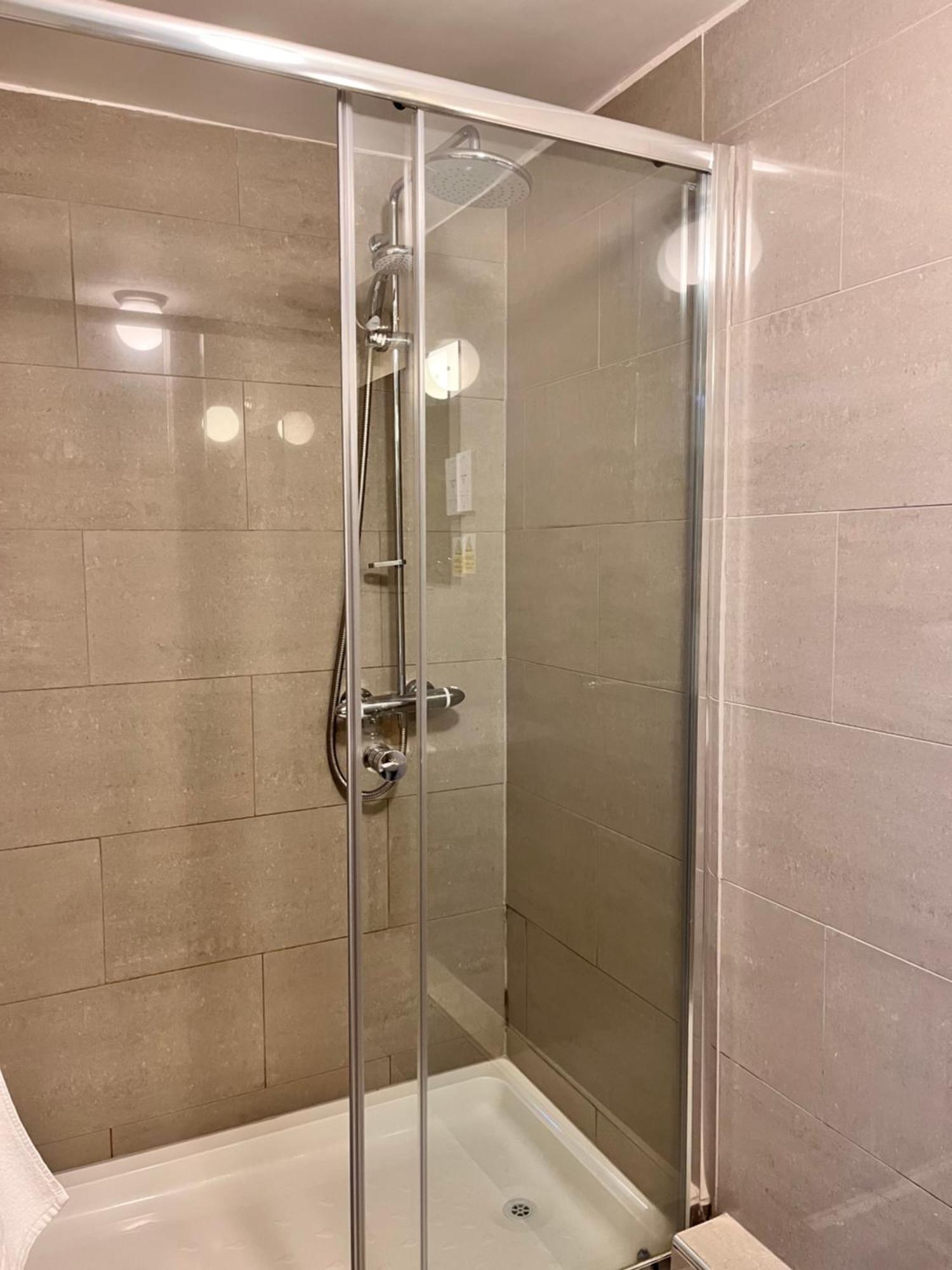Standard Twin Room,1500561367:JPEG