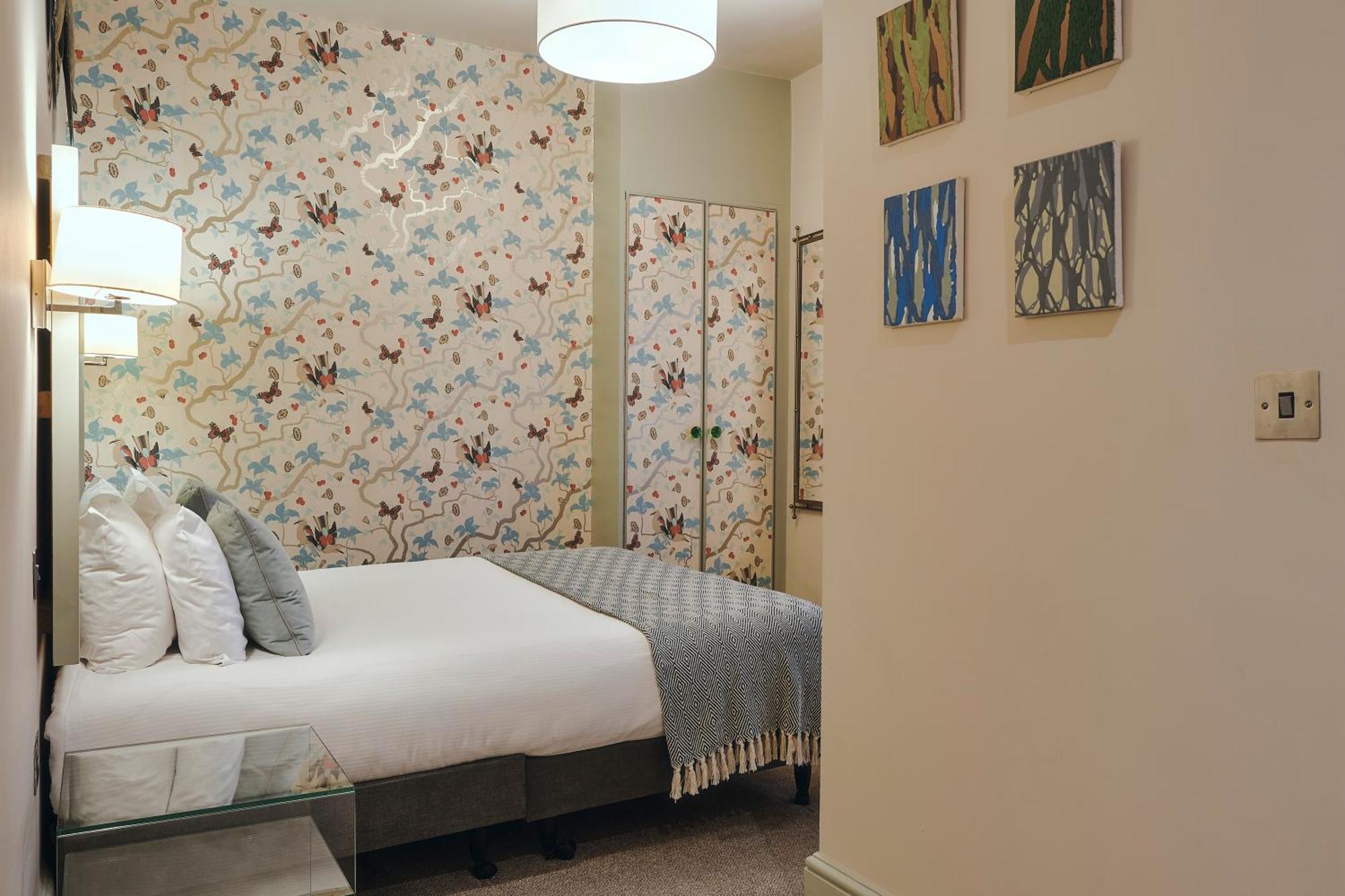 Quarto Duplo Standard
