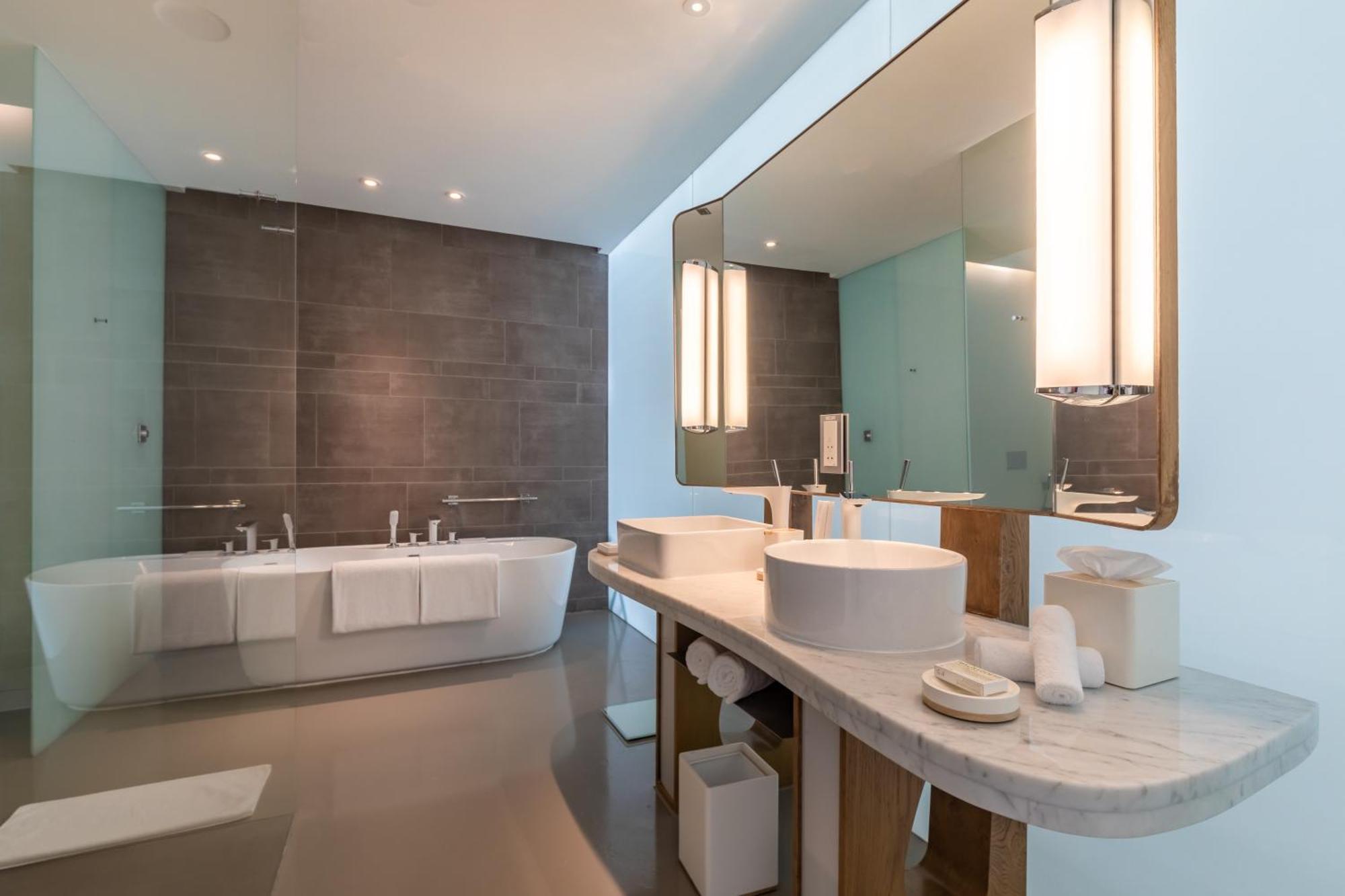 Luux Room