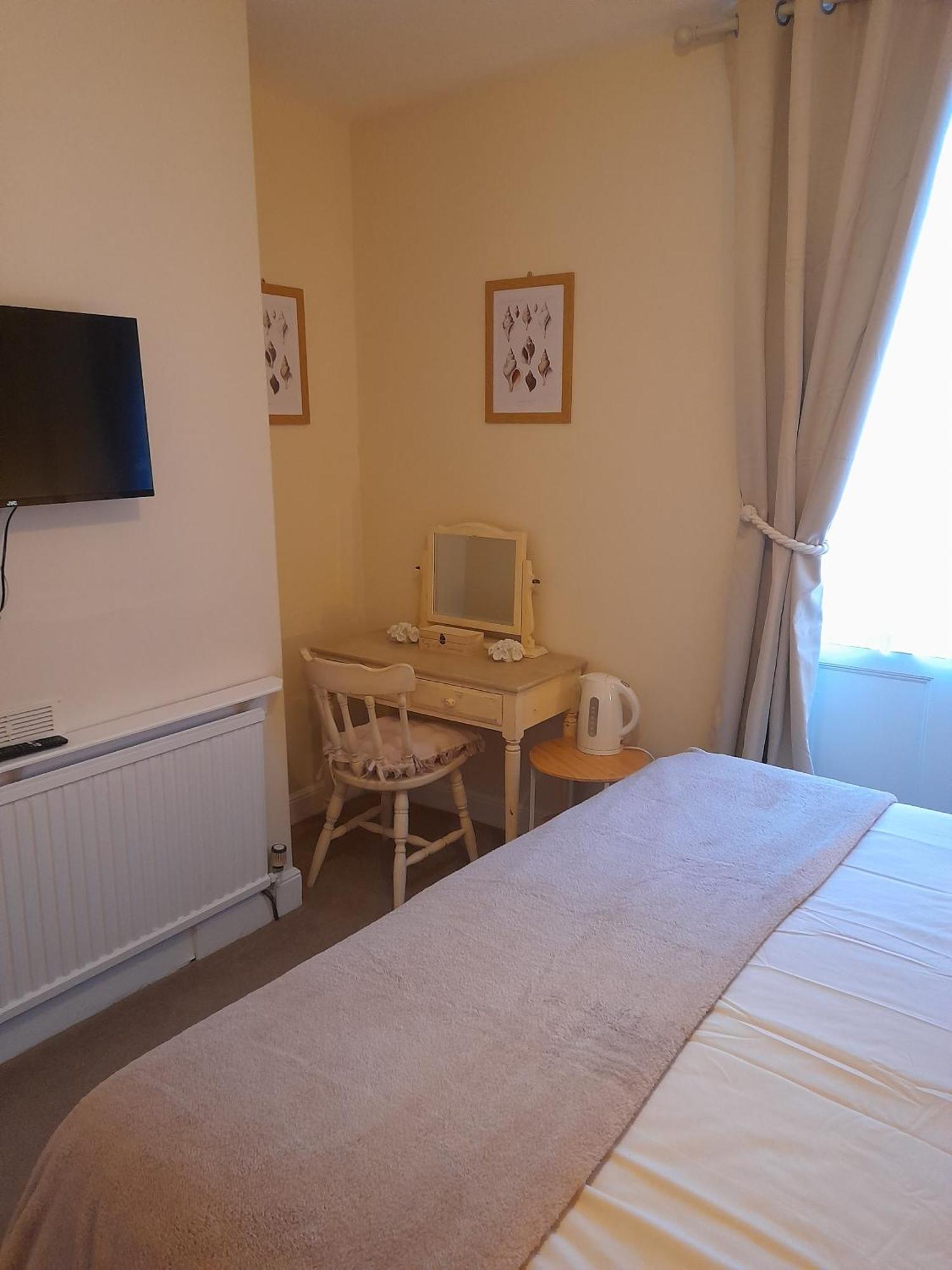 Double Room with Private Bathroom