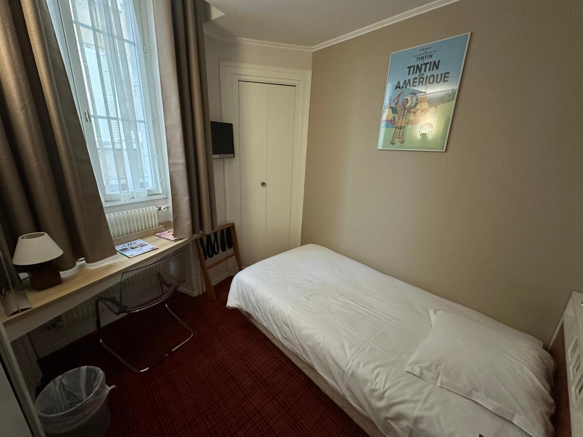 Single Room - Bed 90cm