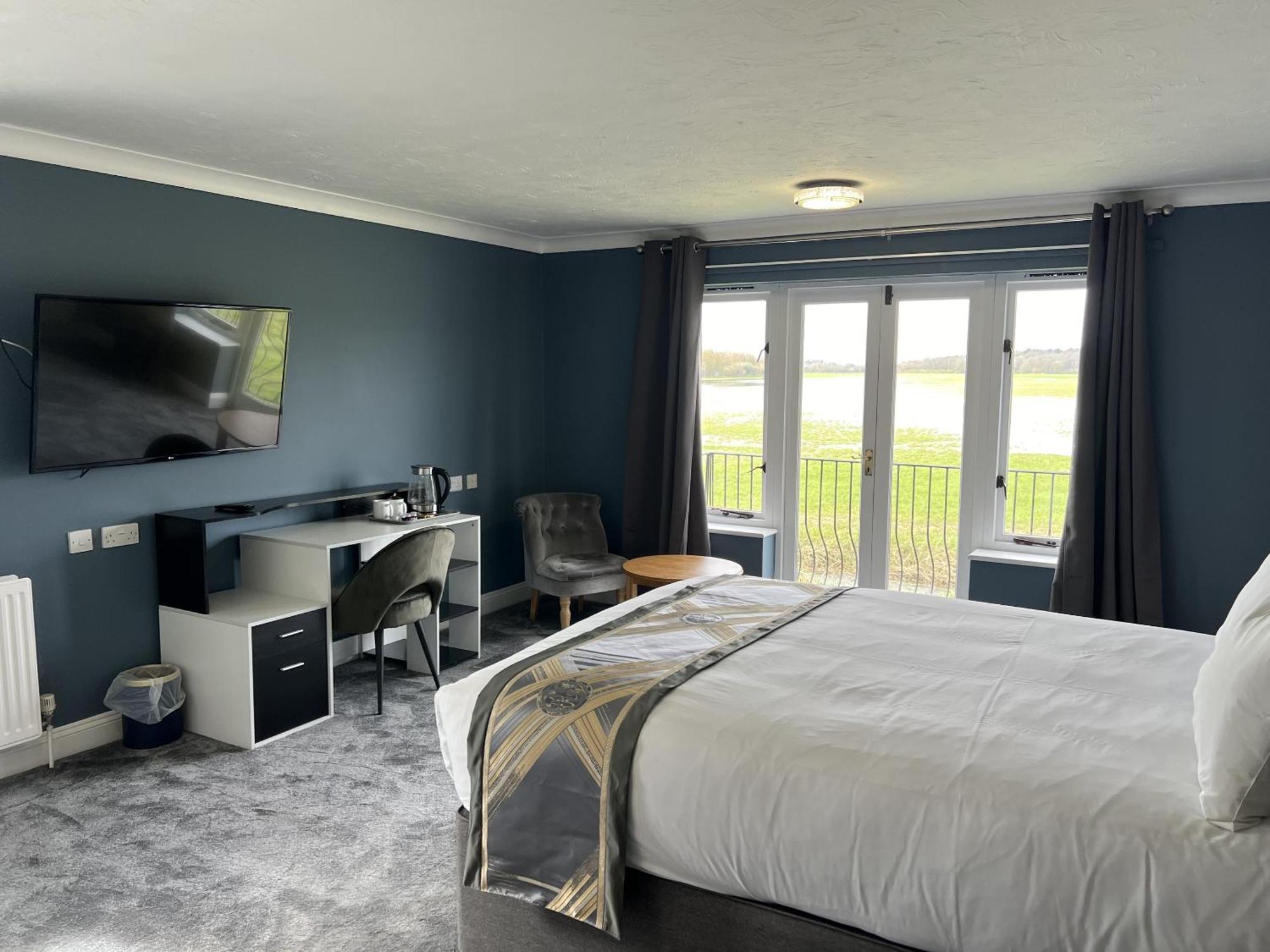 Deluxe King Room,1499328760:JPEG