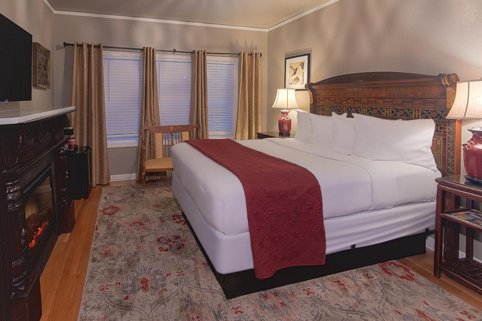 Balance Mansion Deluxe Room