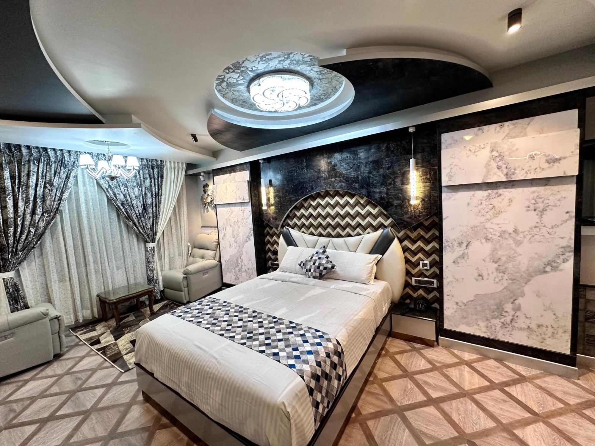 Quadruple Room Mountain View
