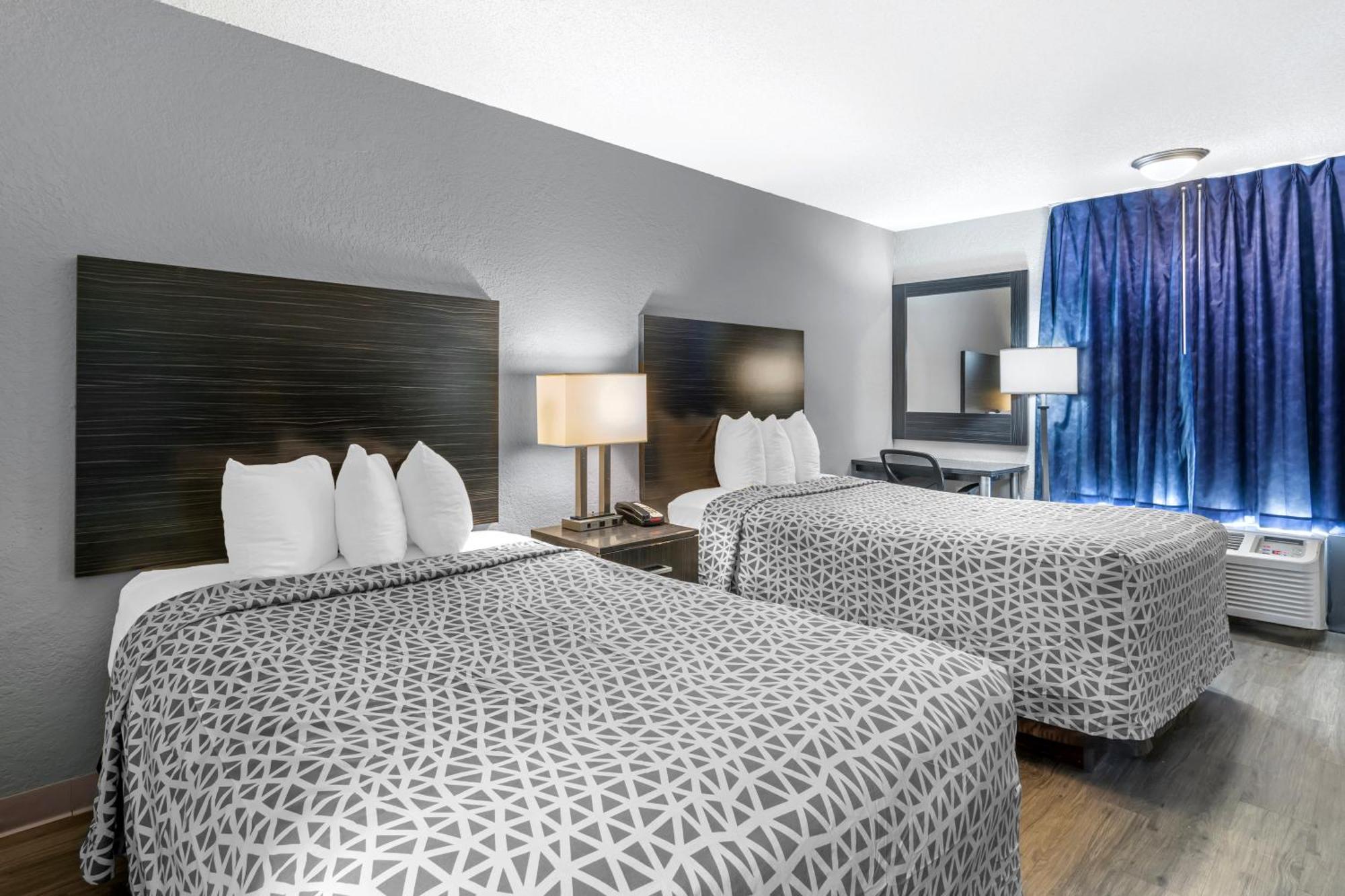 Standard Room Two Double Beds Non-Smoking