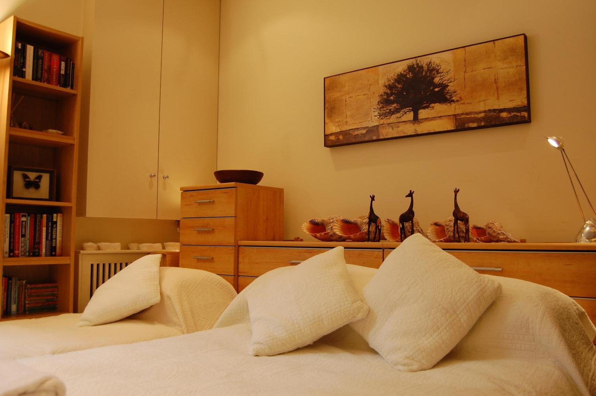 Double Room Private Bathroom