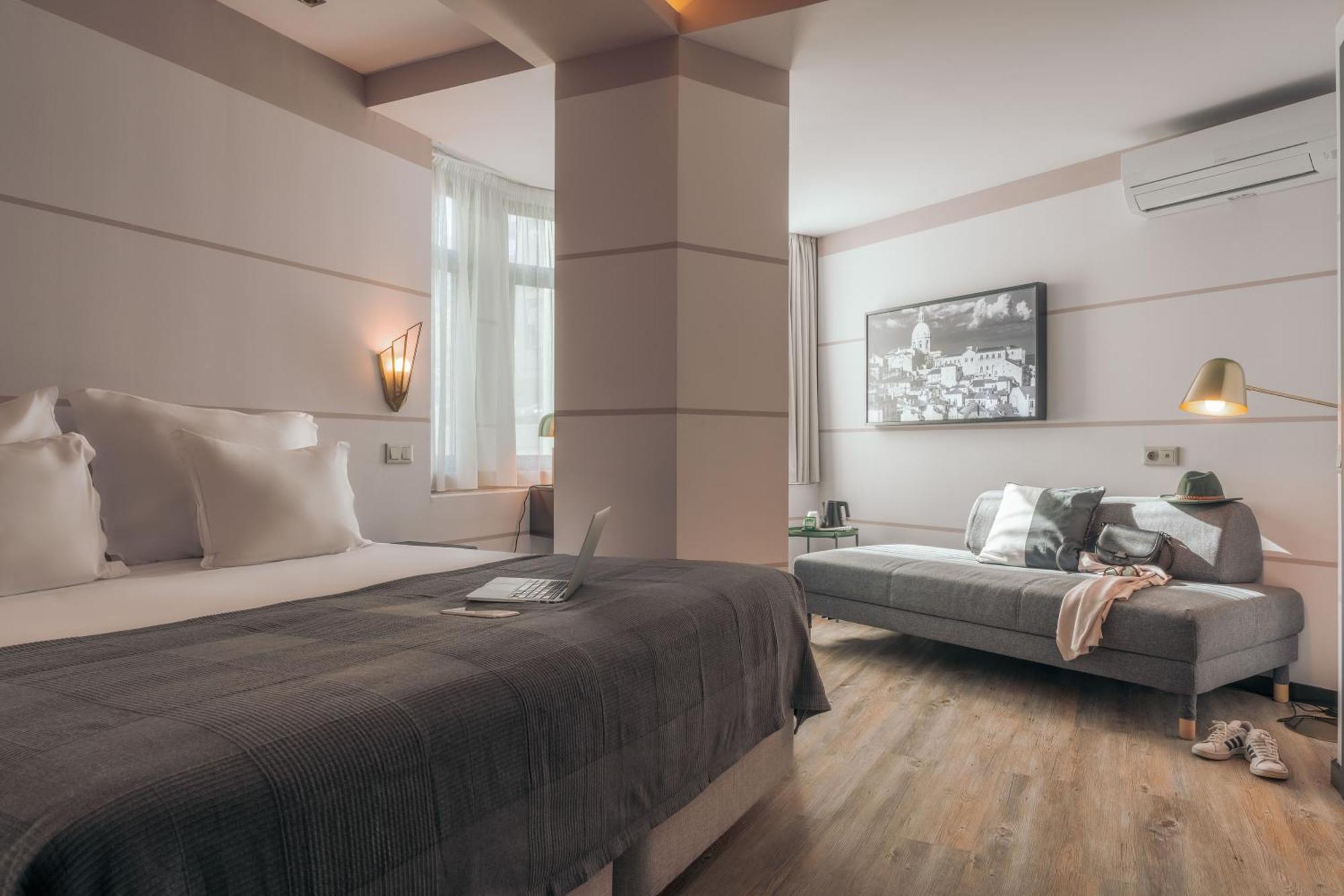 Quarto Superior com Cama de Casal ou 2 de Solteiro