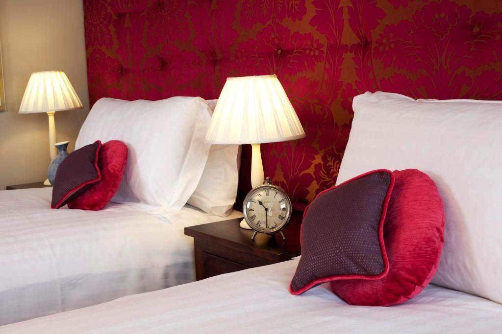 Classic Tweepersoonskamer met 2 Aparte Bedden of Kingsize Bed (Parkeren nabij de Accommodatie)