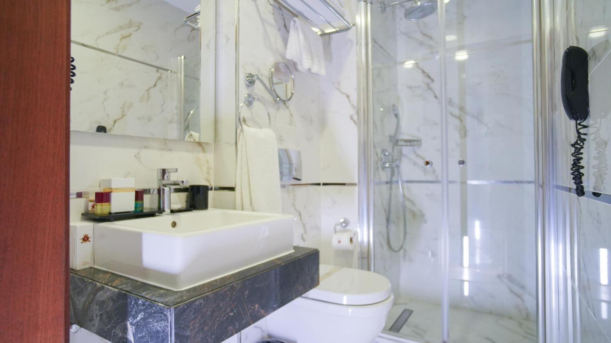 Standard Single Room