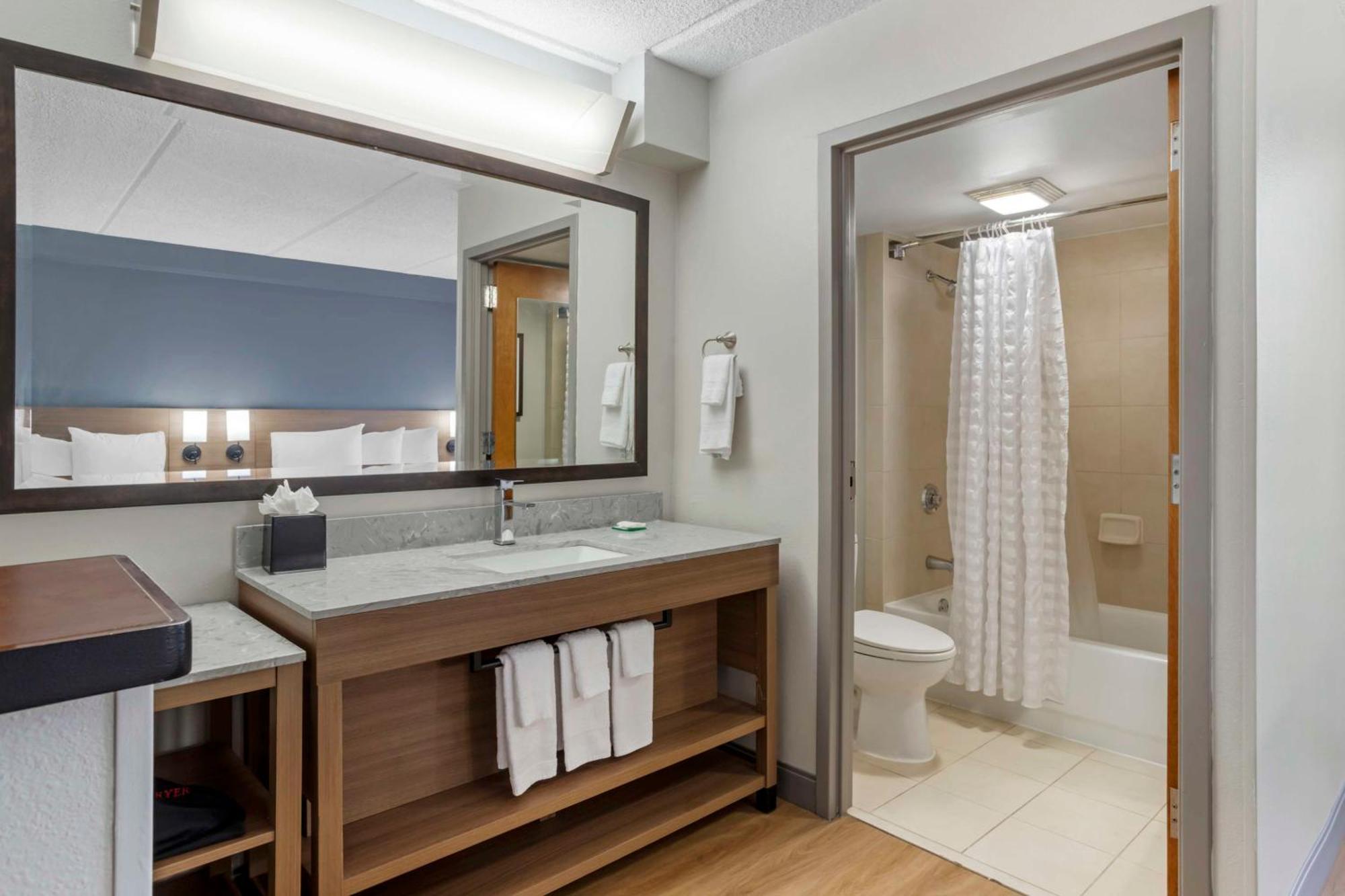 Double Room with Two Double Beds and Sofa Bed,1498977622:JPEG