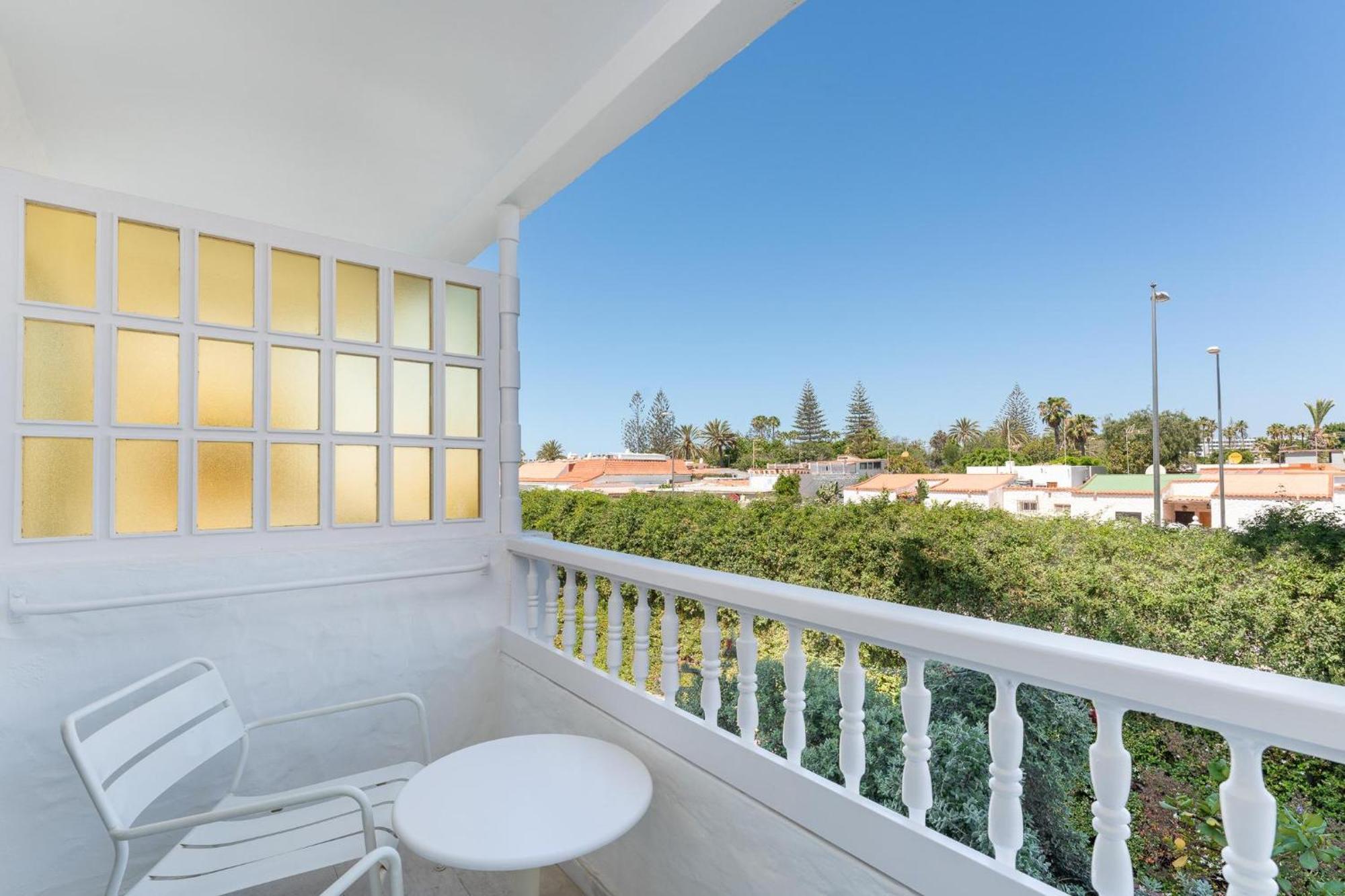 Double Room with Balcony,1500270388:JPEG