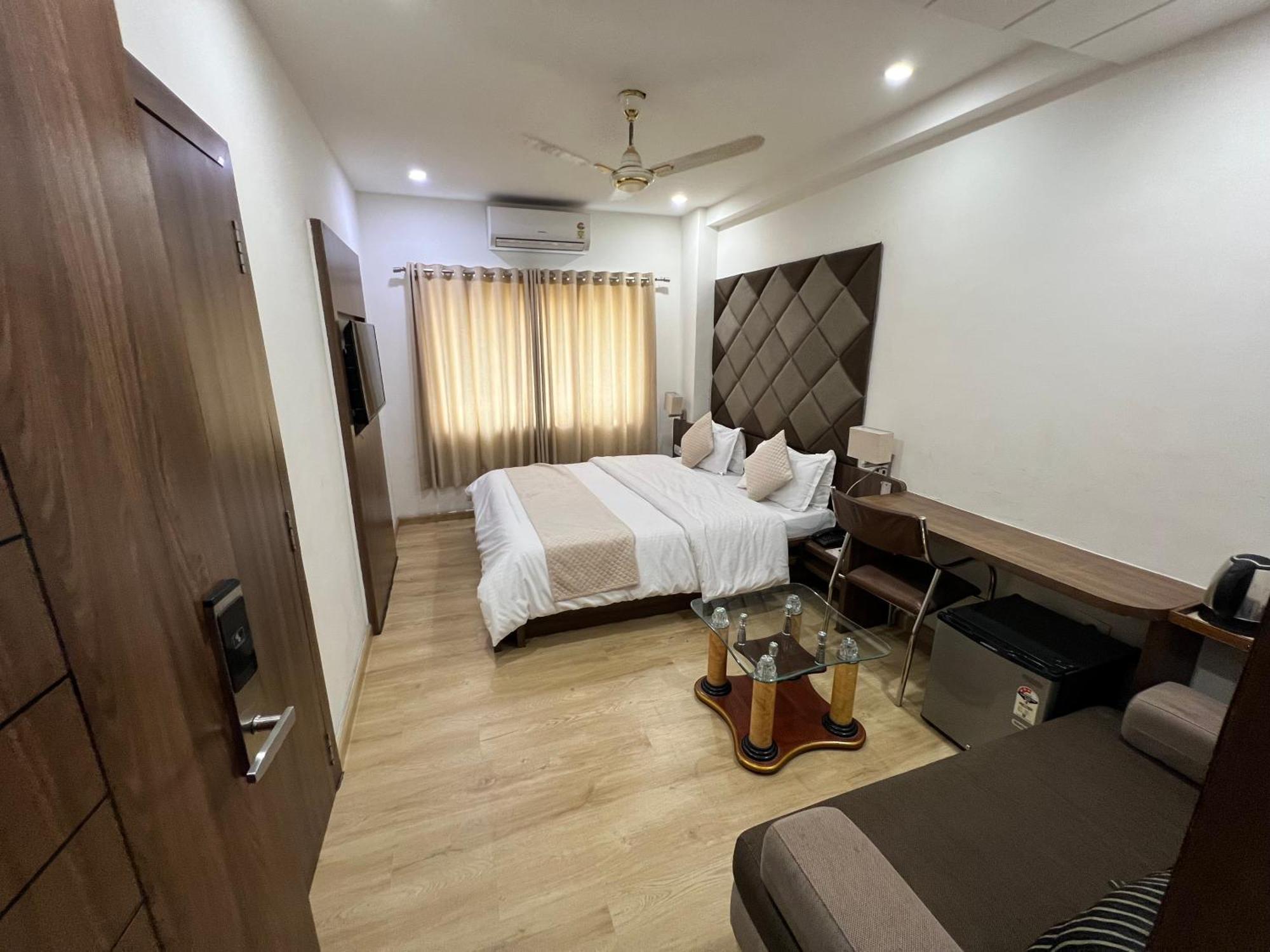 Club Double or Twin Room