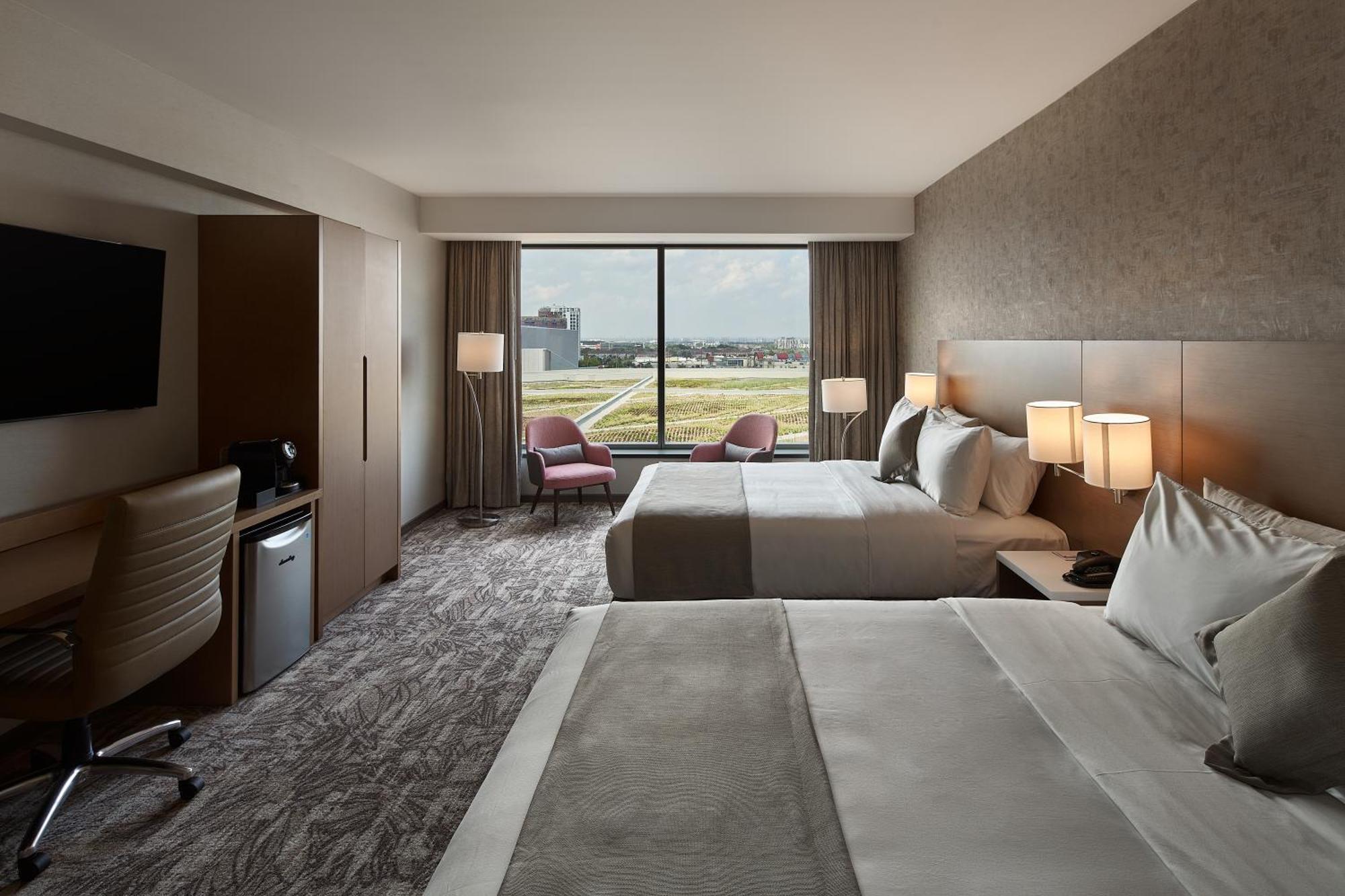 Accessible Room Two Queen City View