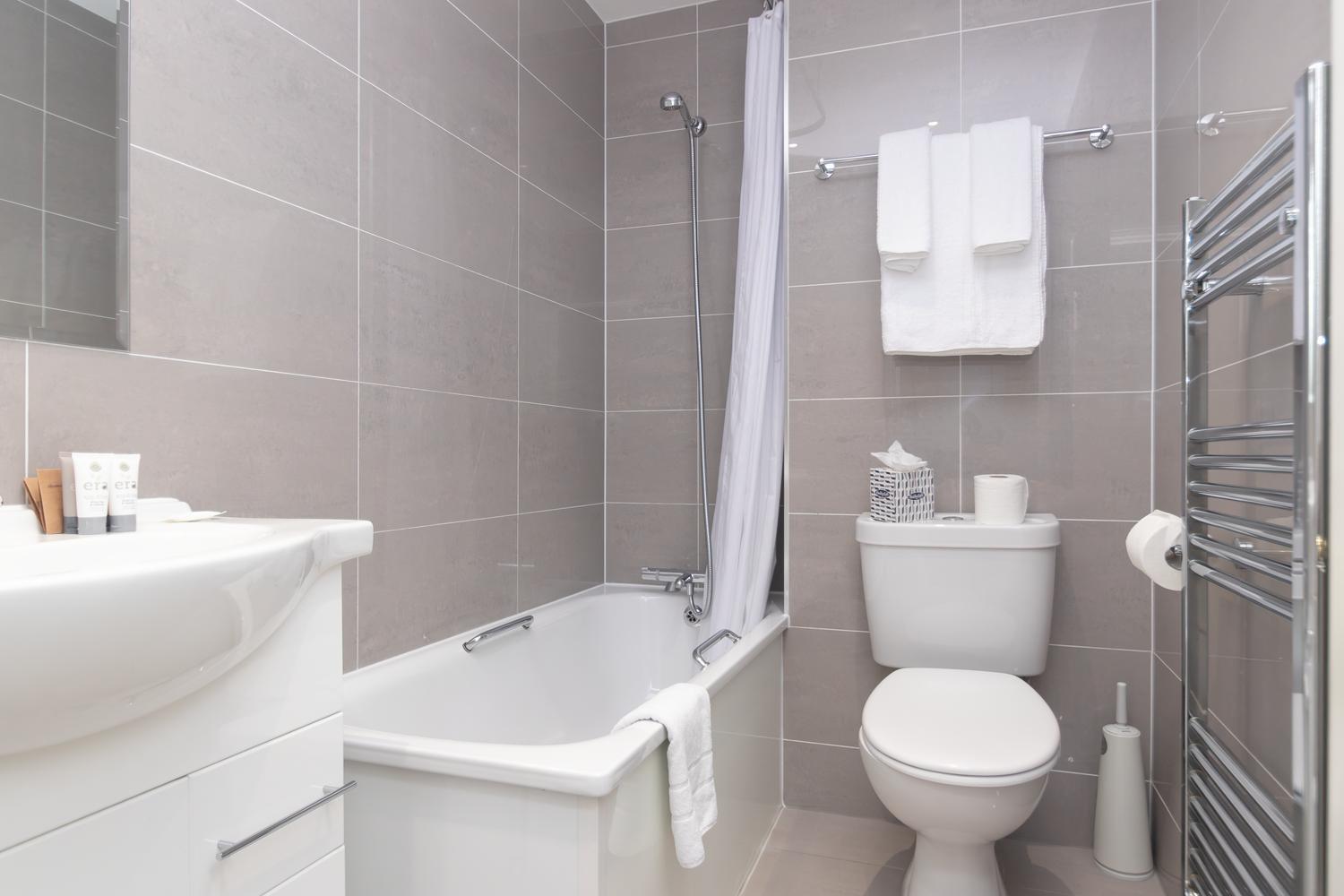 Double Room Private Bathroom