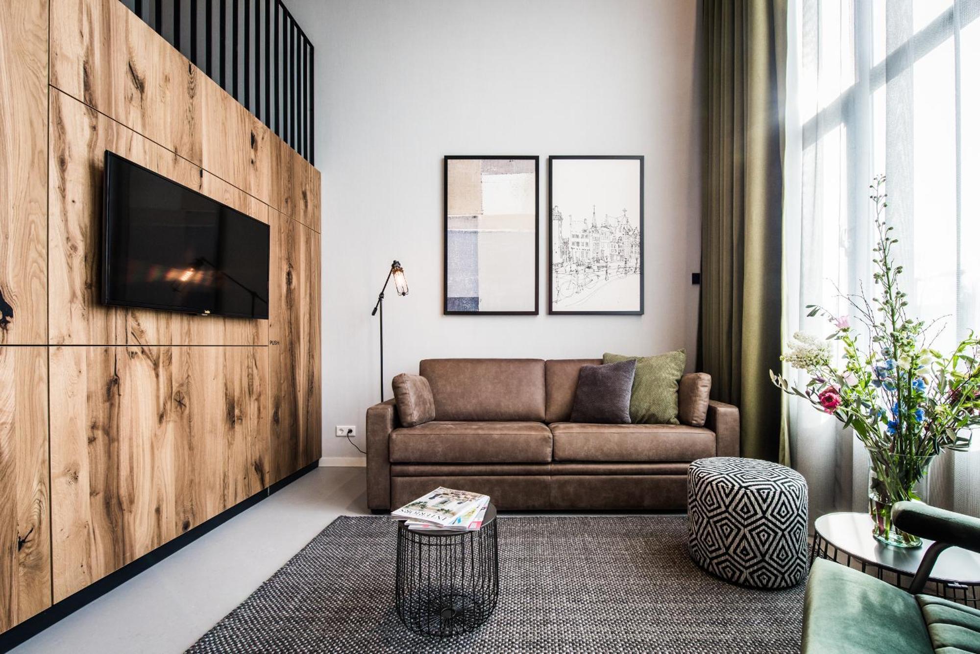 Large 2 Bedroom Apartment Sofa Bed Duplex