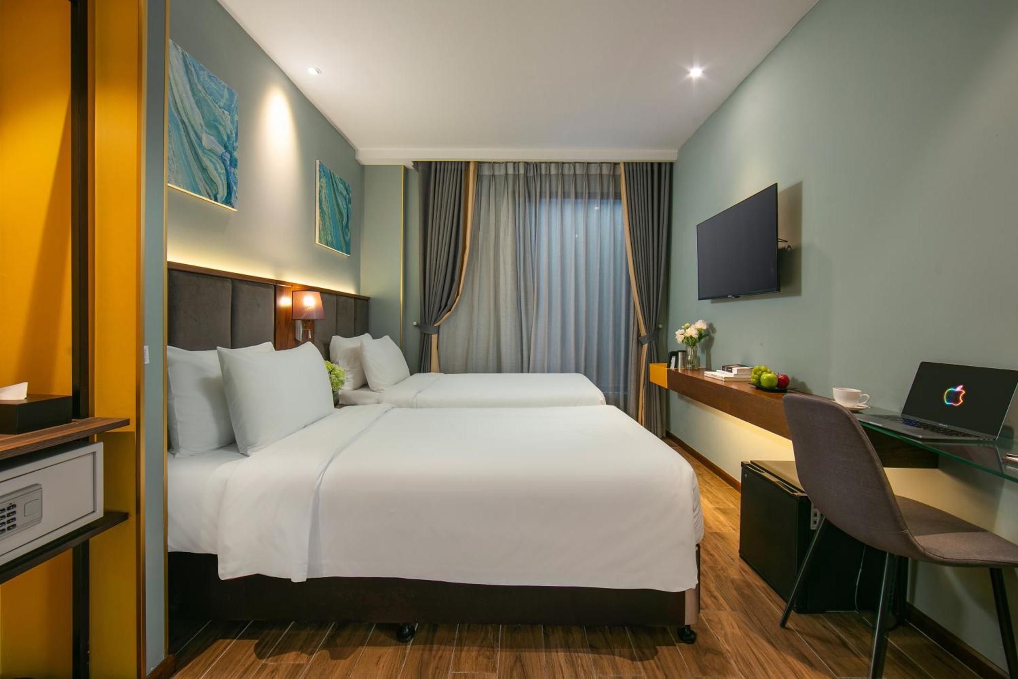 Twin Room City View