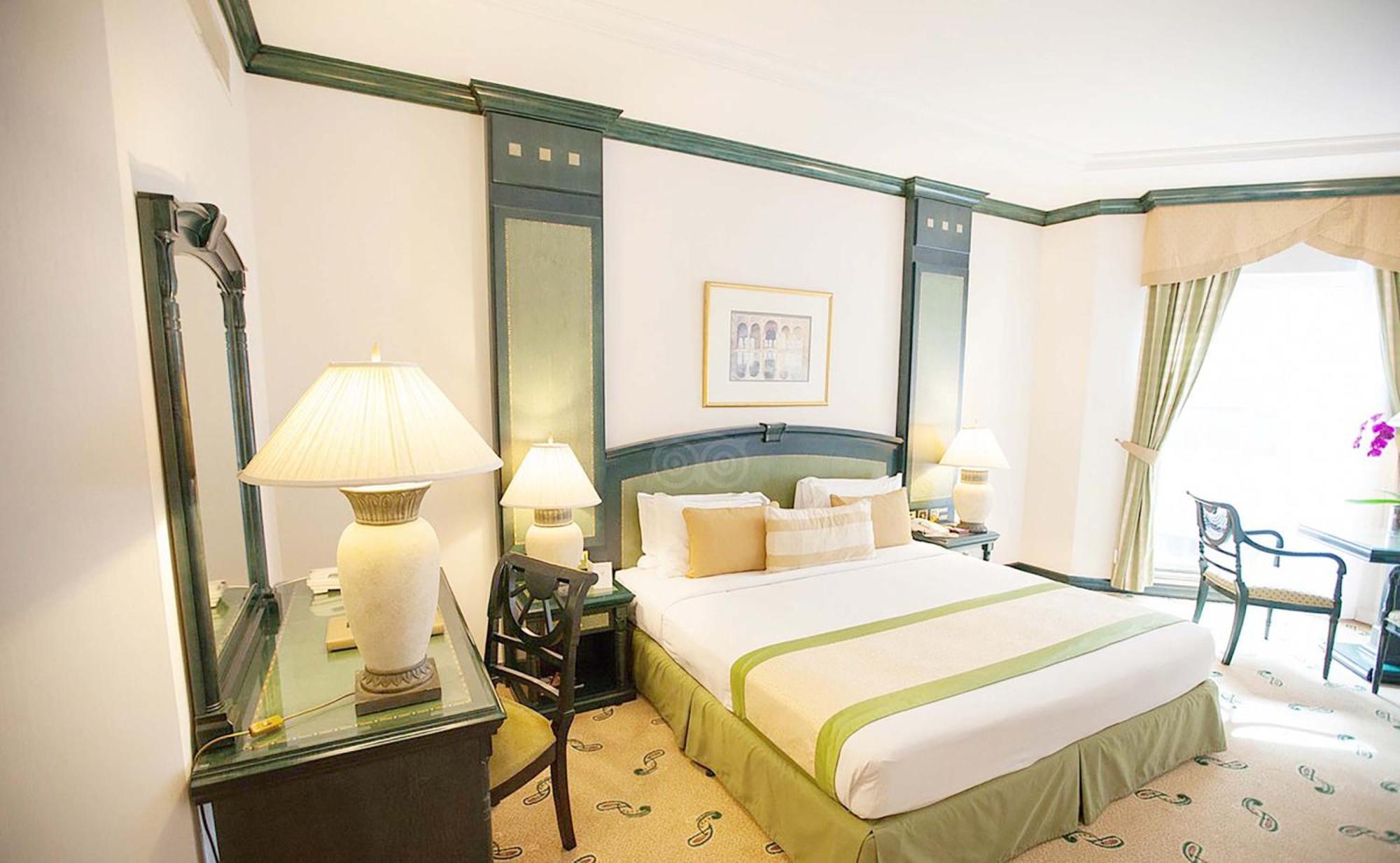 Superior Double or Twin Room on F&B