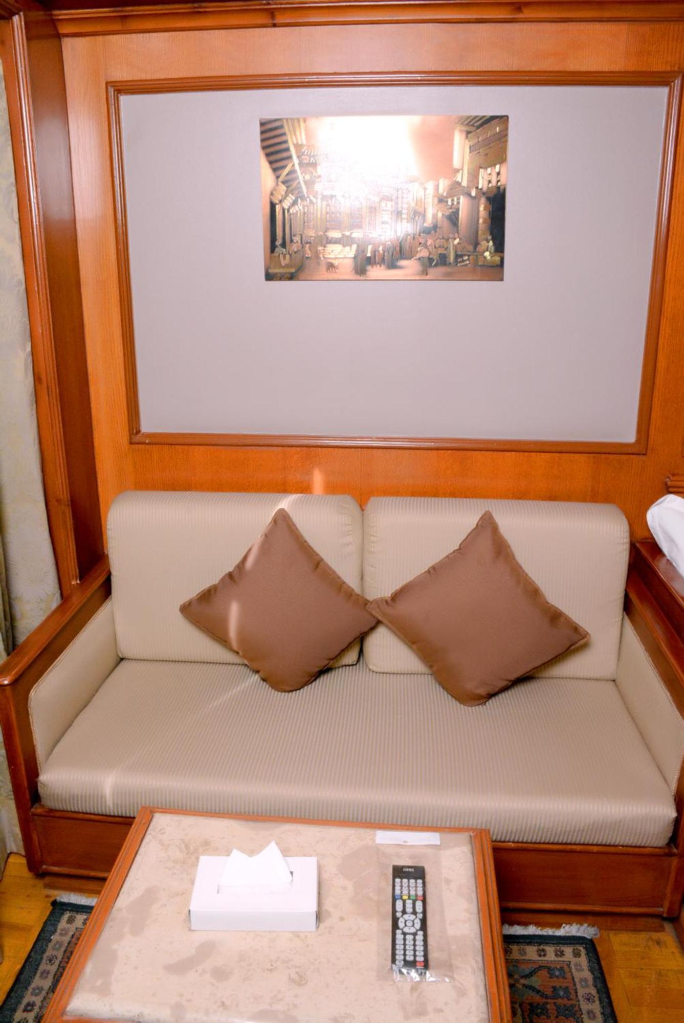 Deluxe Double or Twin Room River View