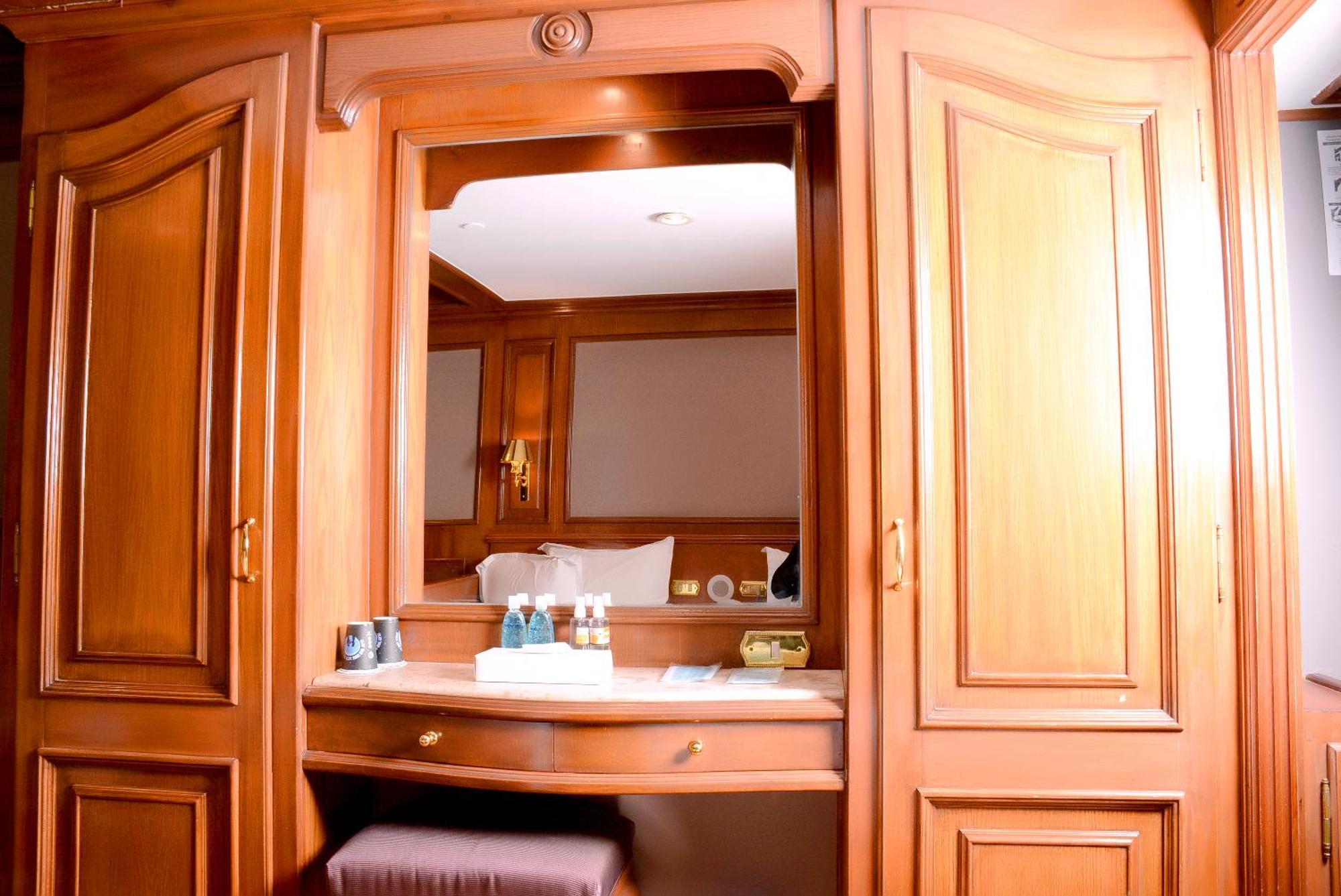 Triple Room Lake View