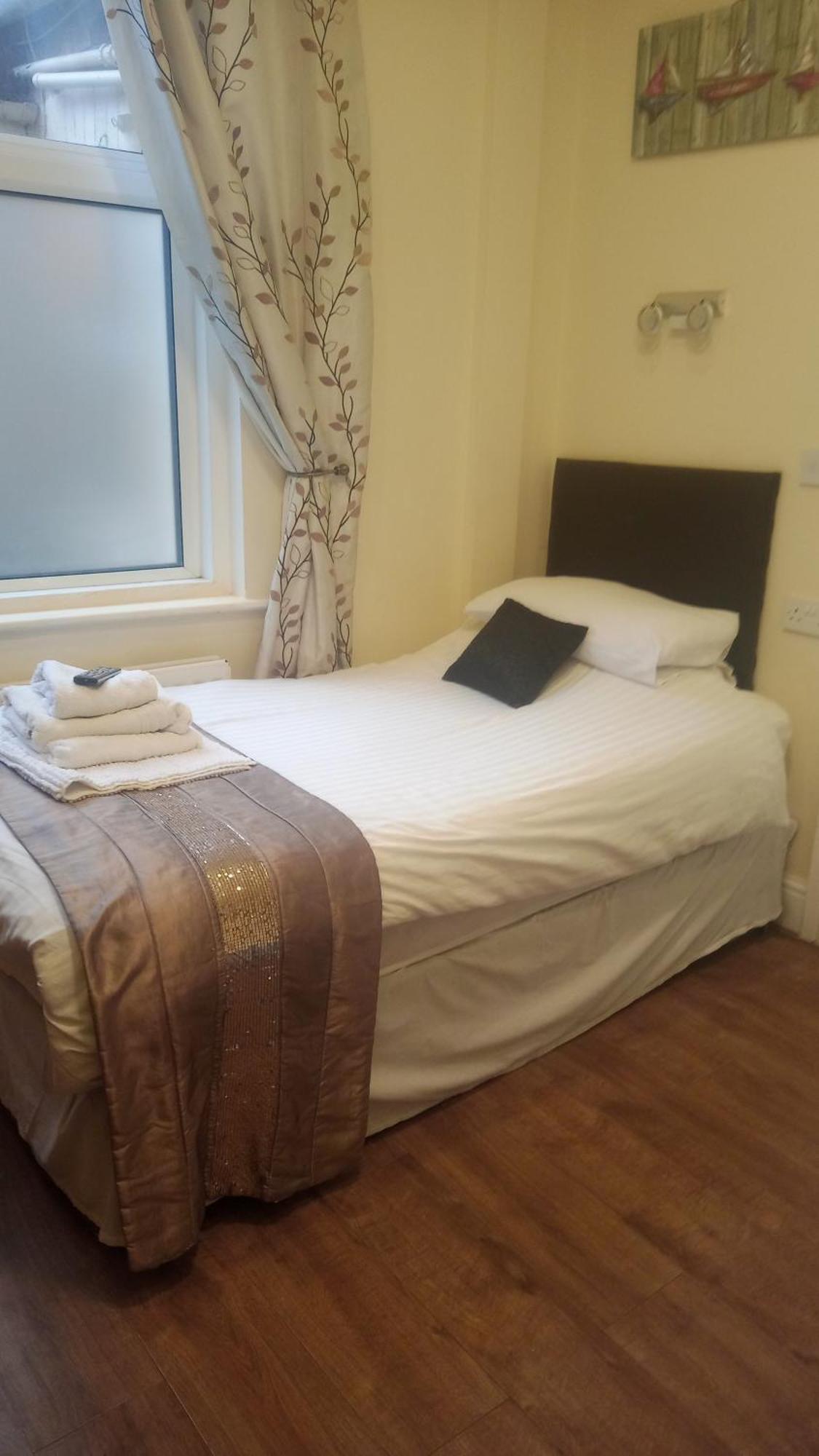 Budget Twin Room