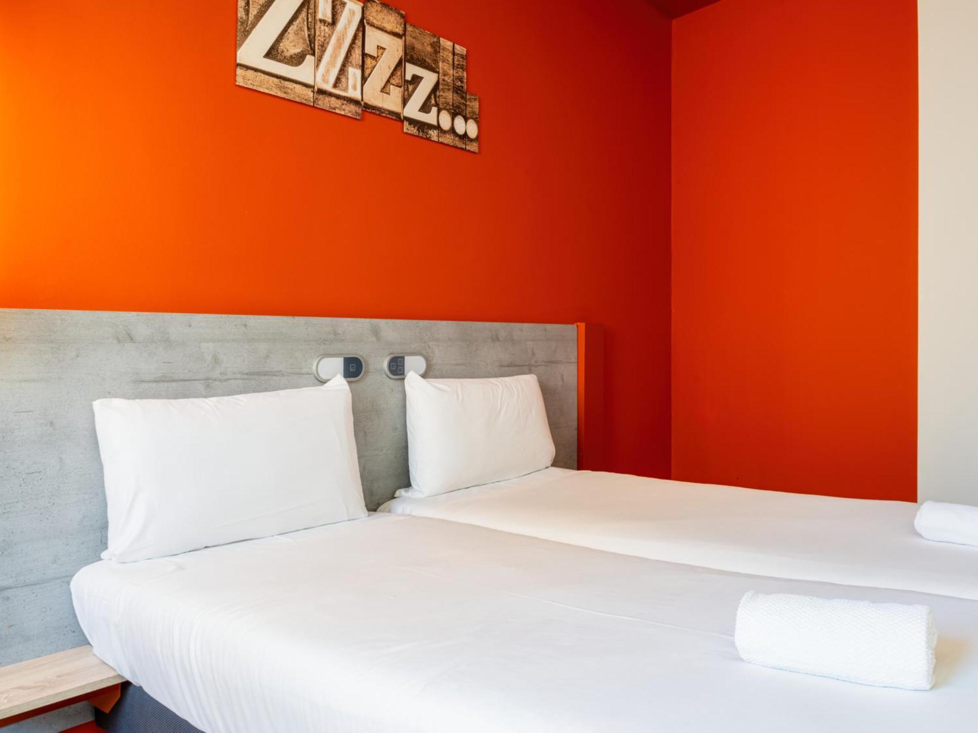Quarto Duplo Acessível