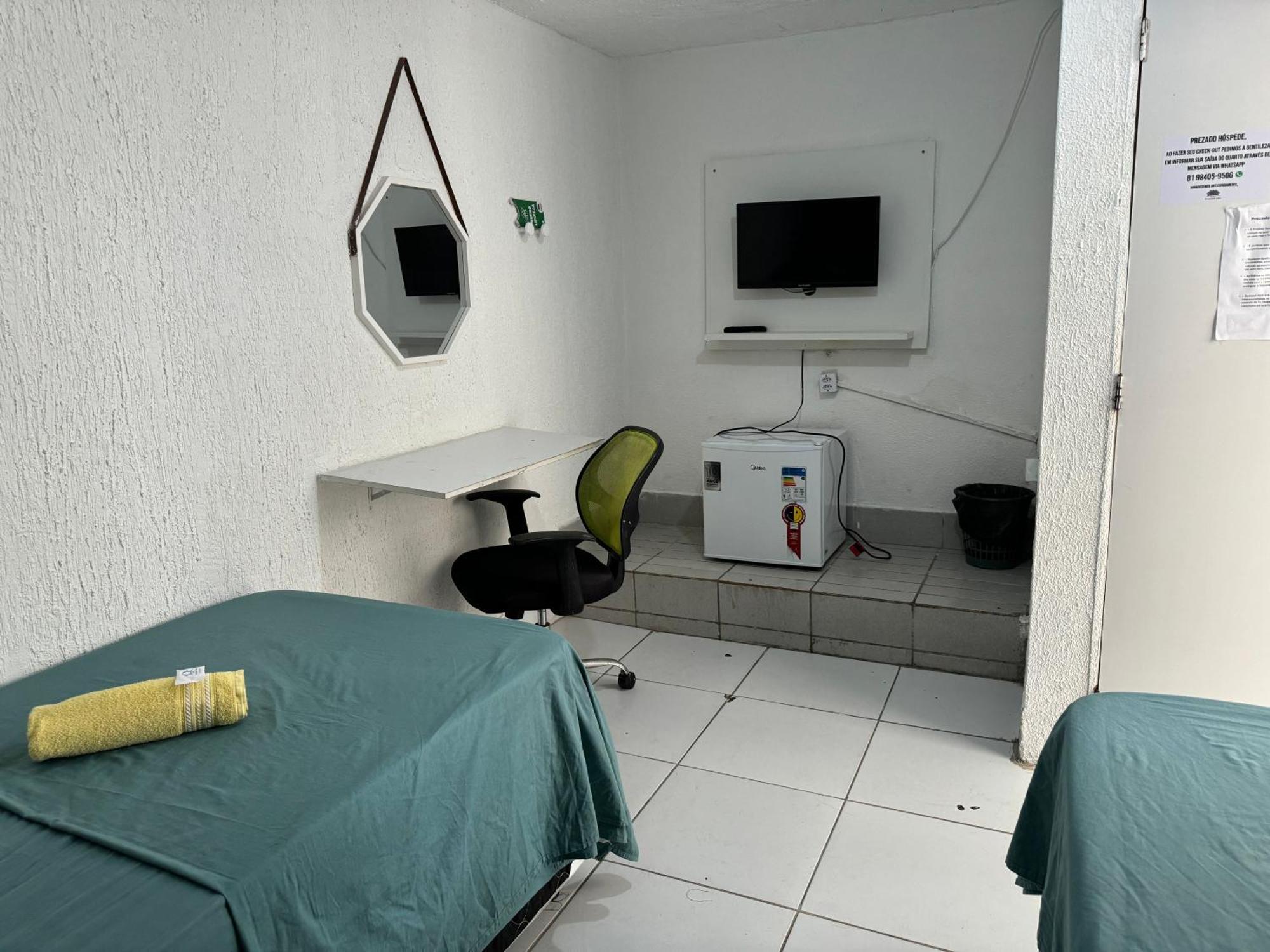 Double or Twin Room Private Bathroom
