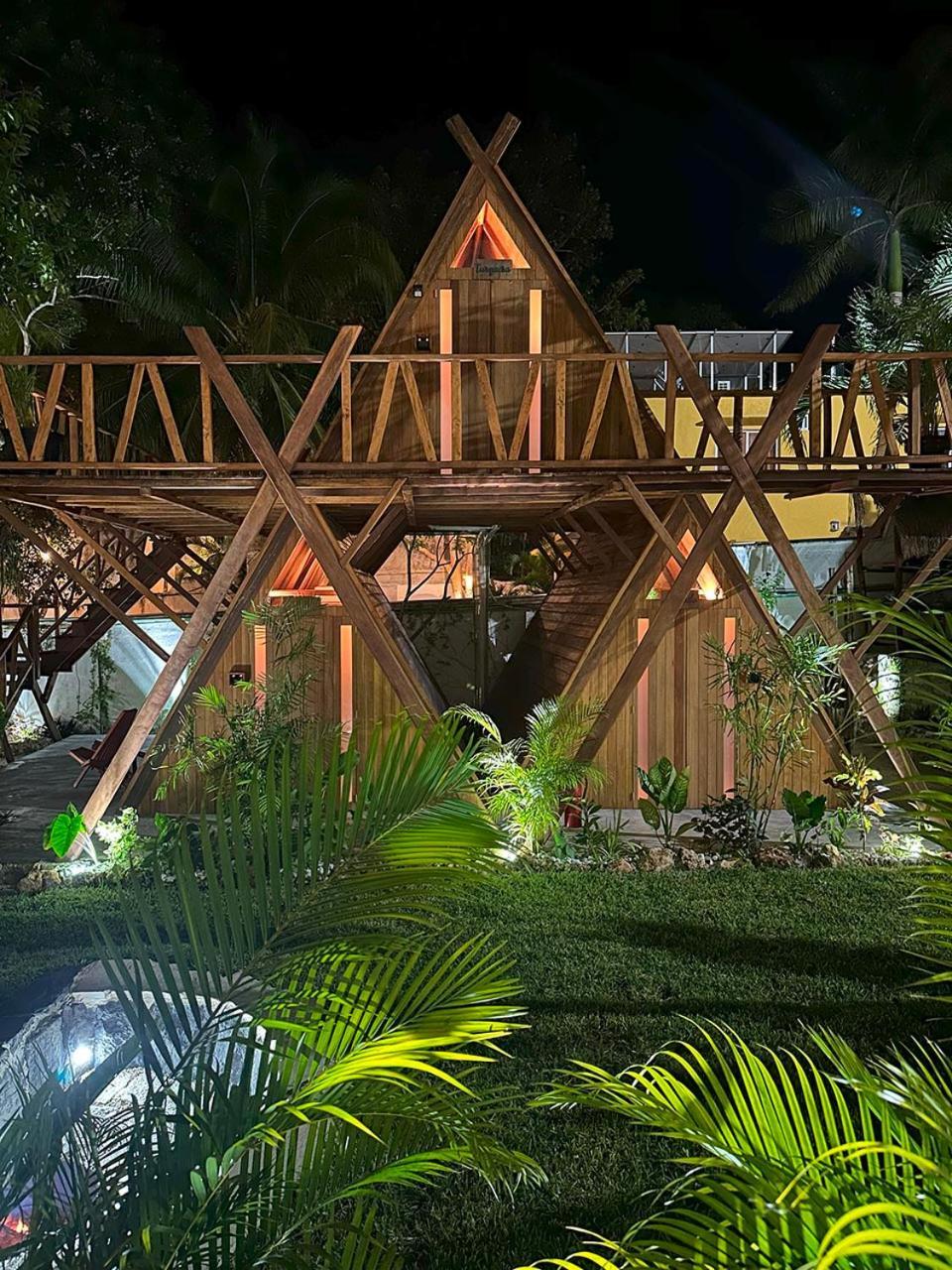 Deluxe Bungalow Garden View