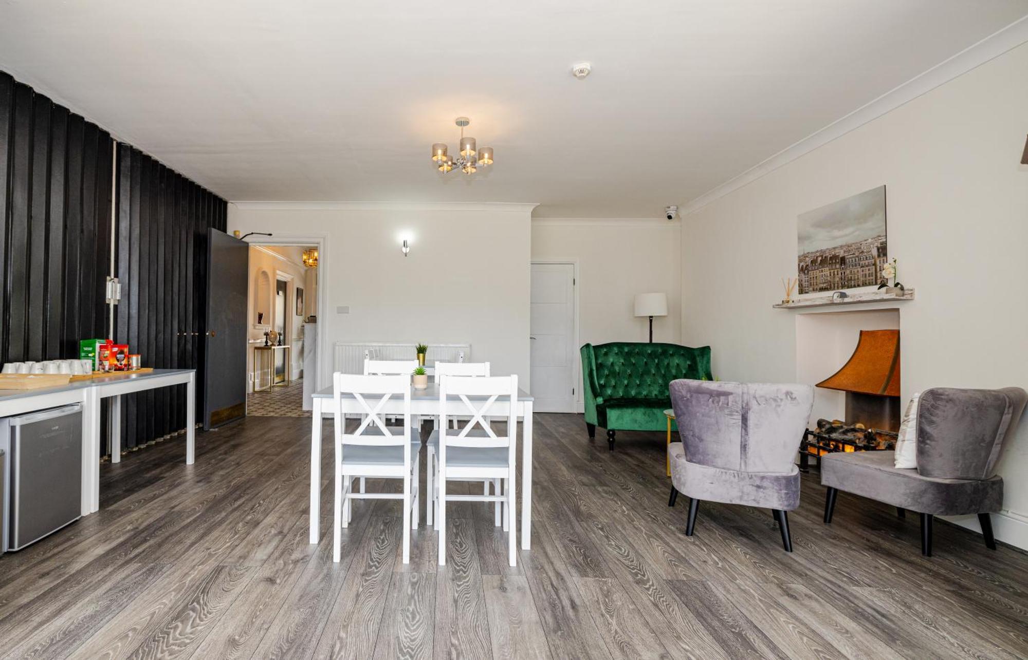 Standard Single Room