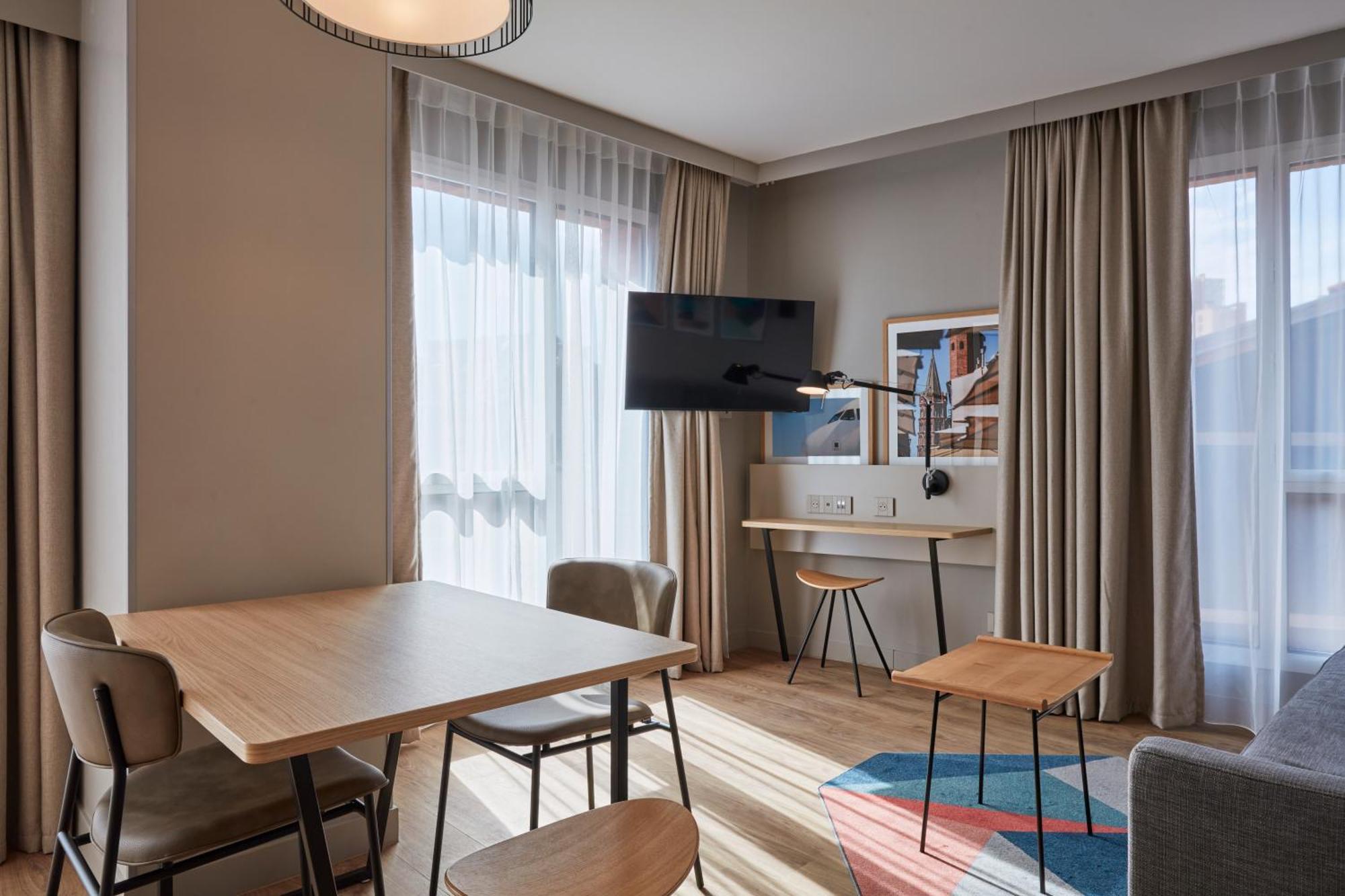 One Bedroom Apartment