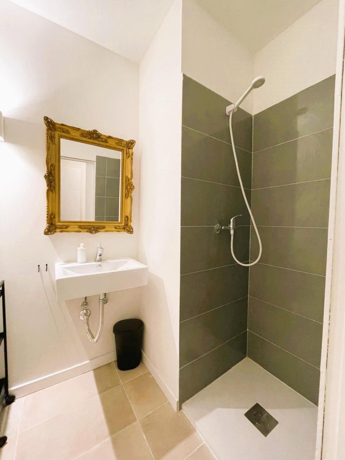 Twin Room Bathroom