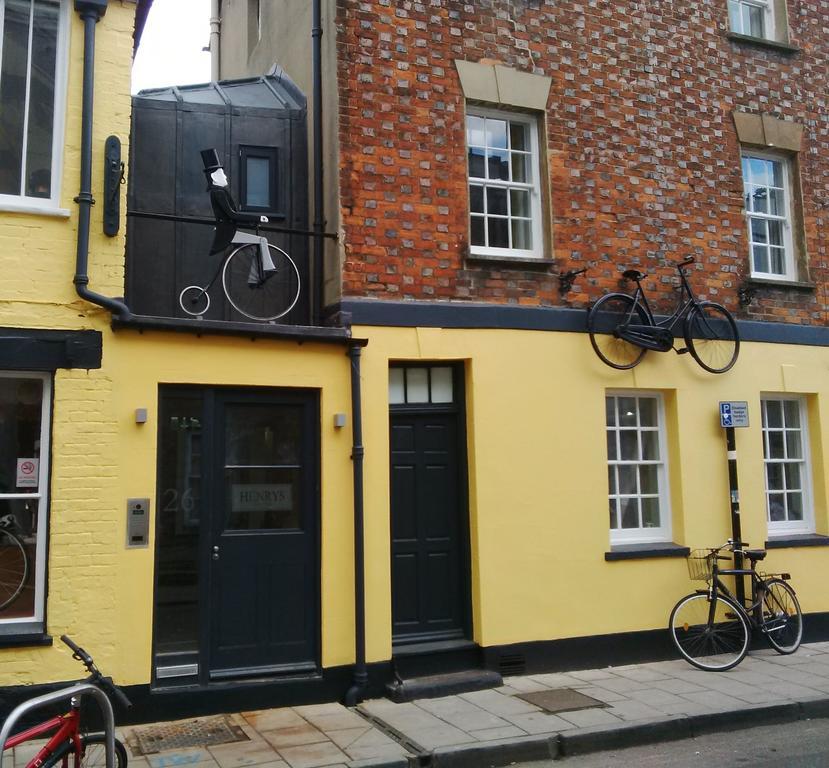 Double Room,1588248512:JPEG