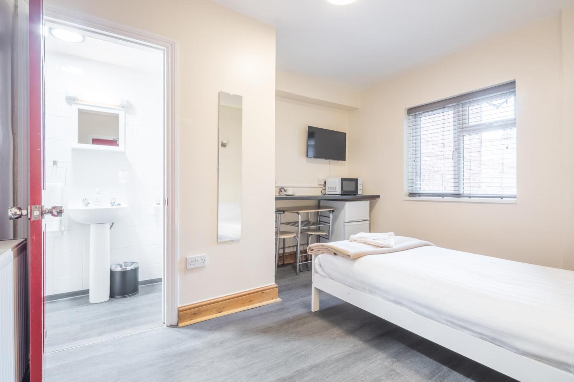 Budget Single Room